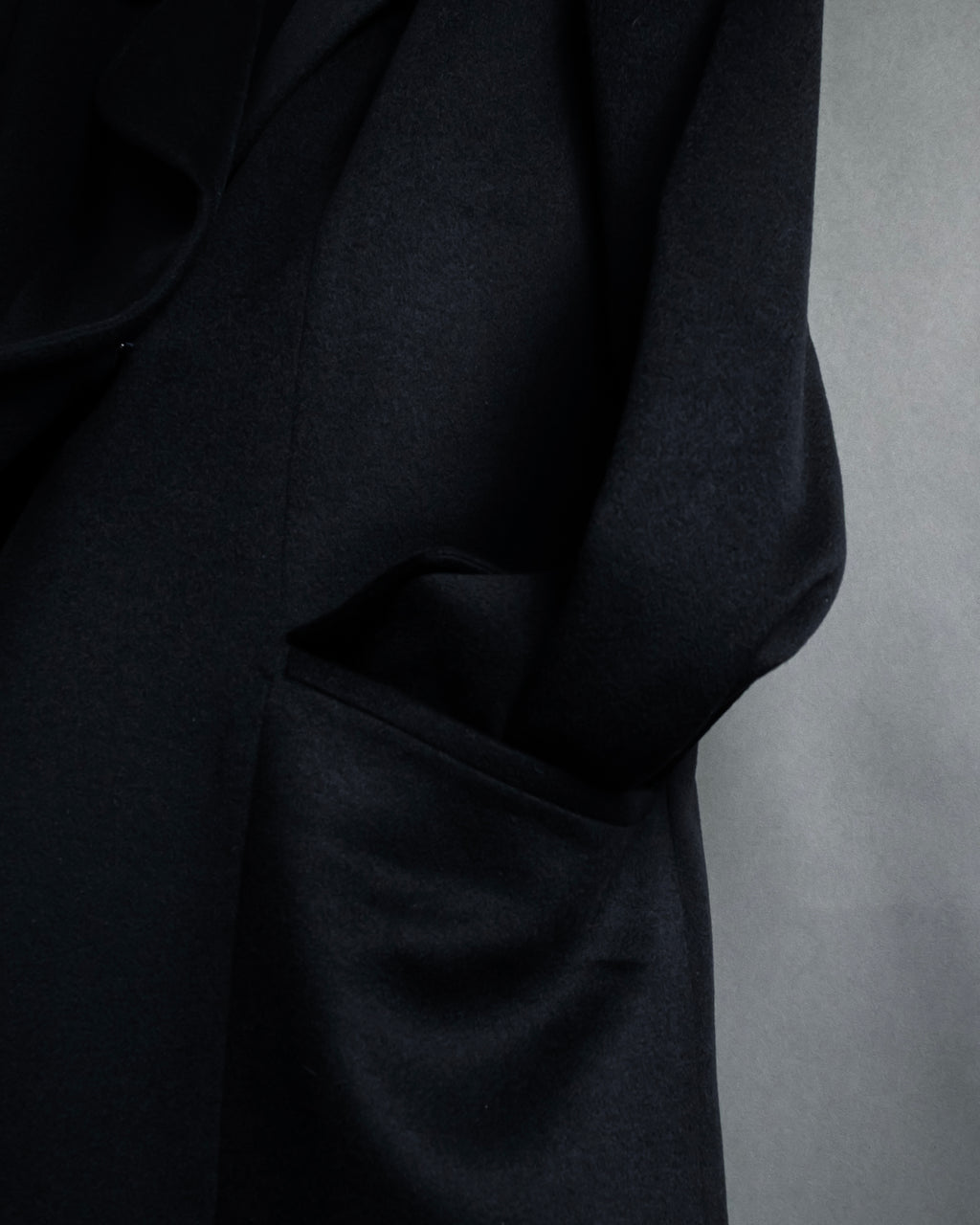 "Chloe" Iconic fastening design tailored jacket