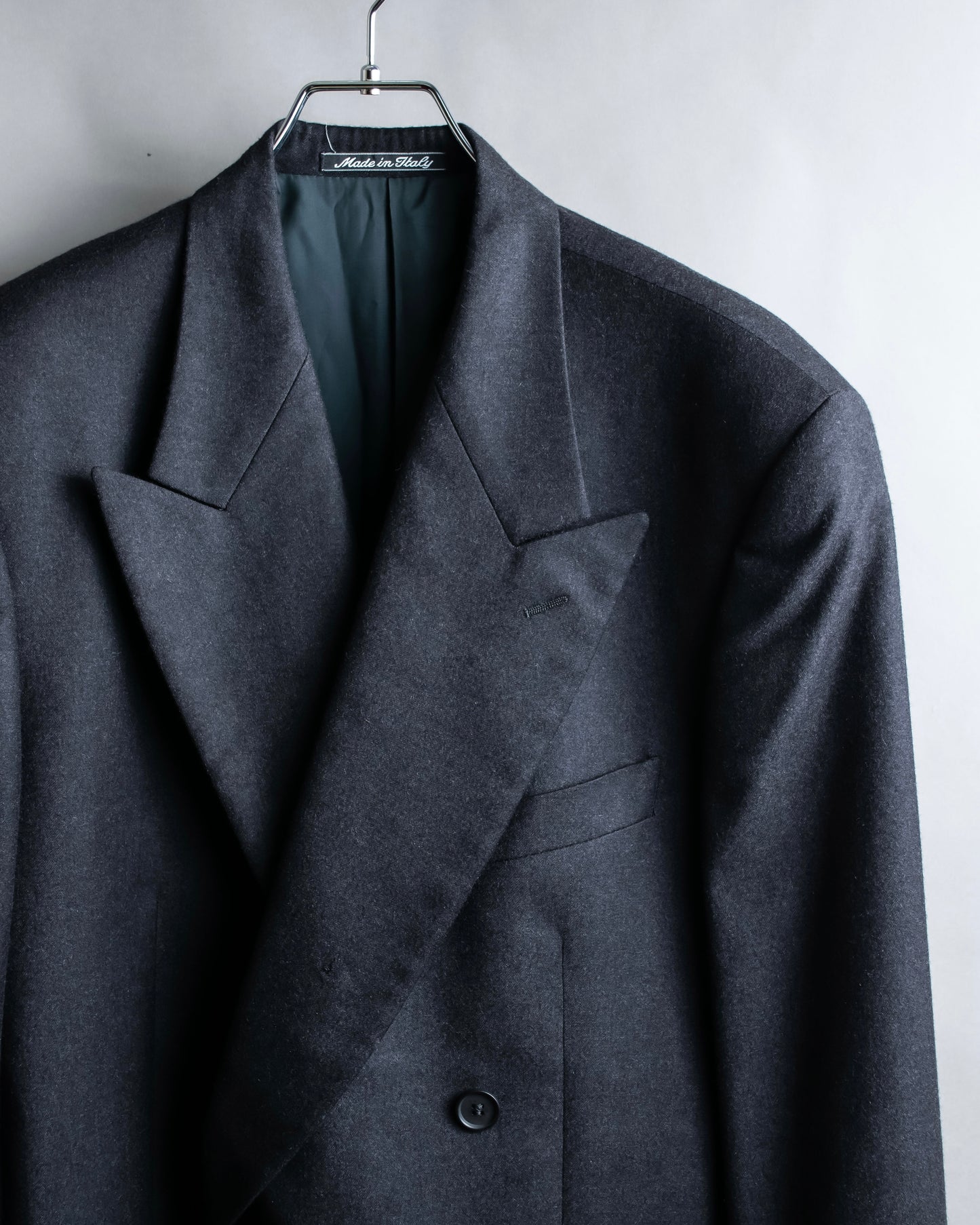 "GIORGIO ARMANI" Oversized peak lapel double breasted tailored jacket