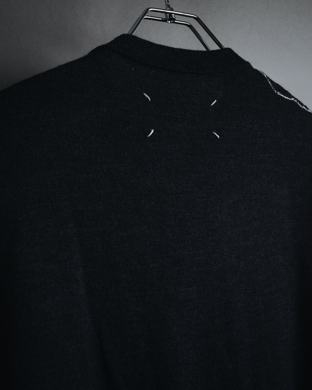 "Maison Margiela" 15AW deconstructed hand-stitched crewneck knit