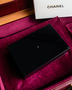 "CHANEL" Logo engraved black lacquer mirror jewelry case