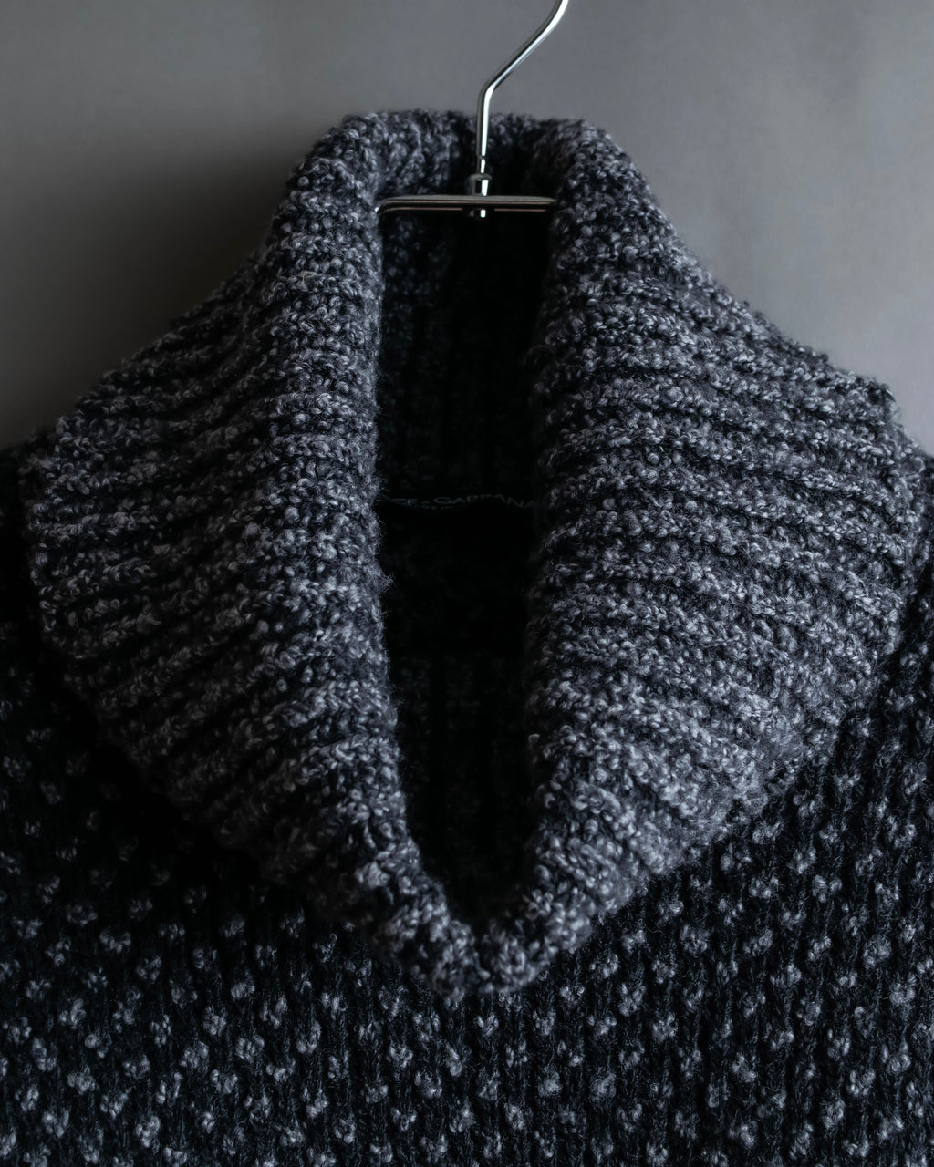 "DOLCE & GABBANA" Poncho silhouette waffle knit pullover