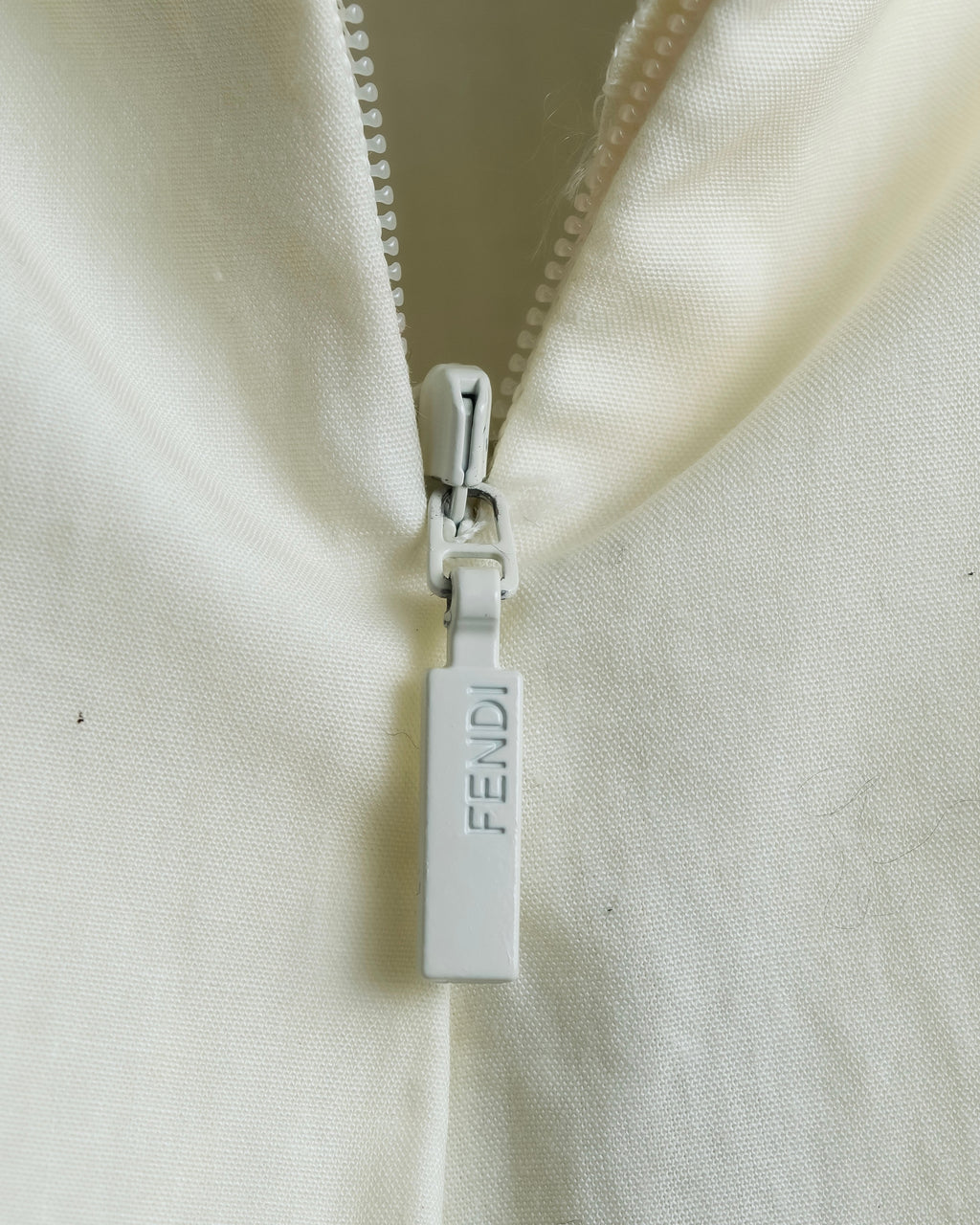 "FENDI" hole pattern and tack designed skirt