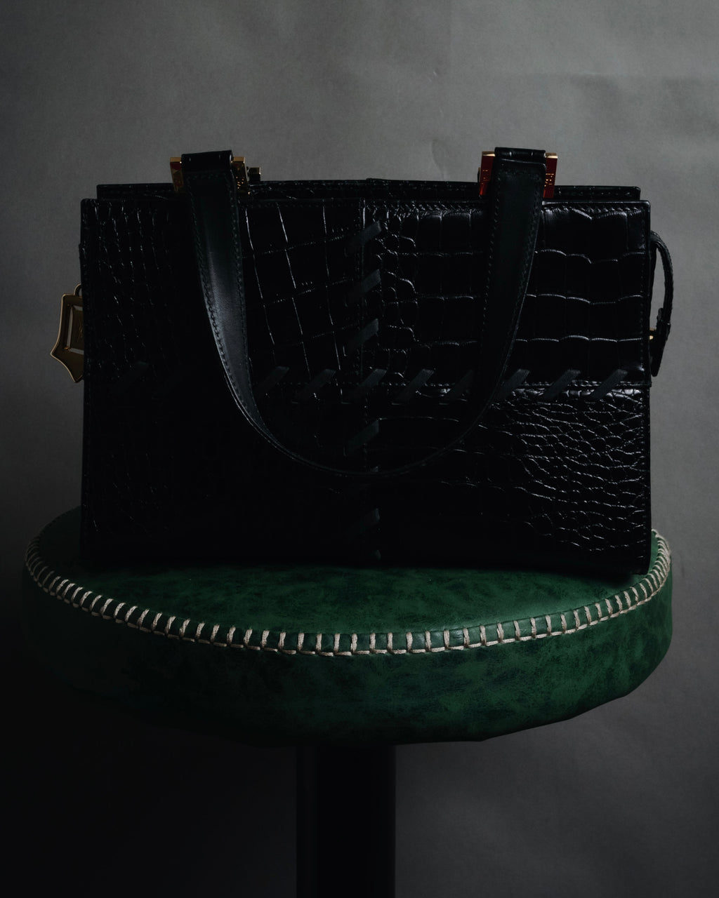 "YVES SAINT LAURENT" 90’s crocodile embossed lace up handbag