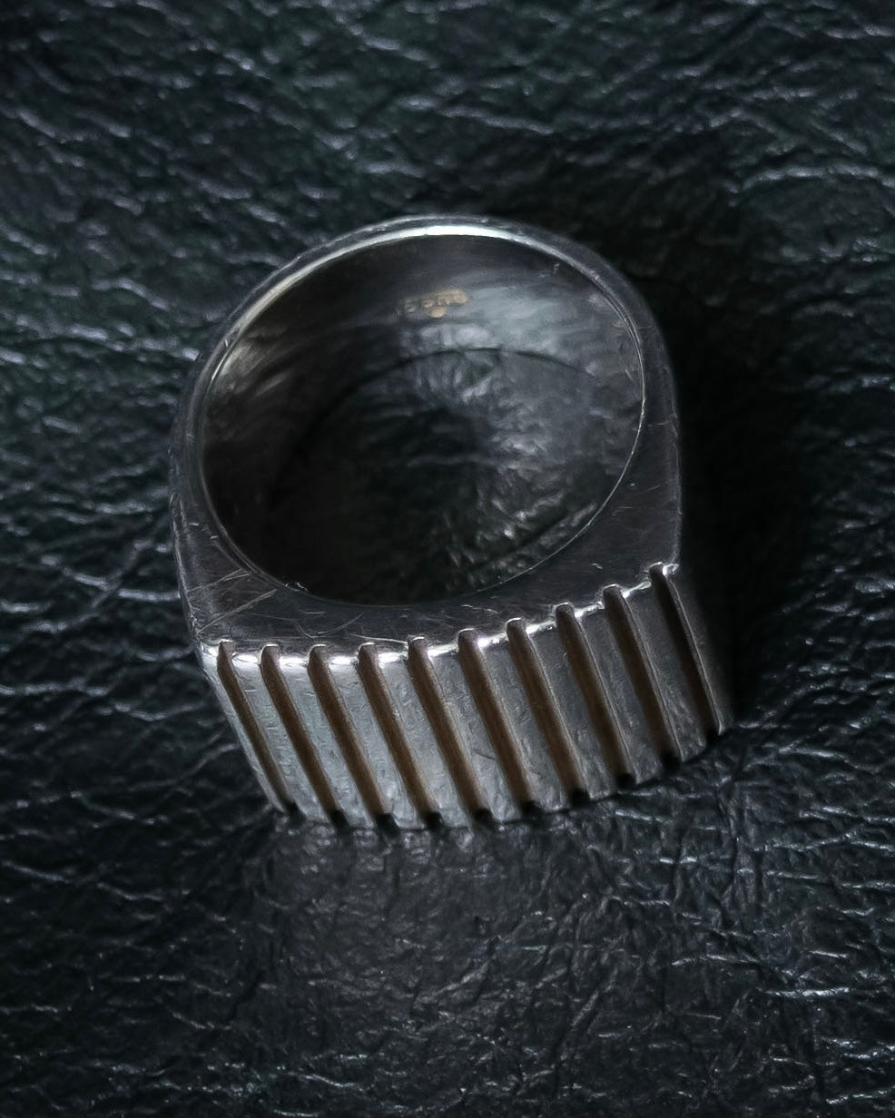 "GUCCI" Striped design sterling silver ring