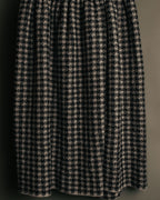 “Salvatore Ferragamo” 90’s-00’s Houndstooth knit flare skirt