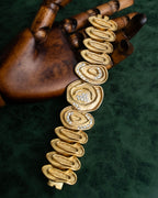 "BALENCIAGA" Wavy uneven motif design gold bracelet