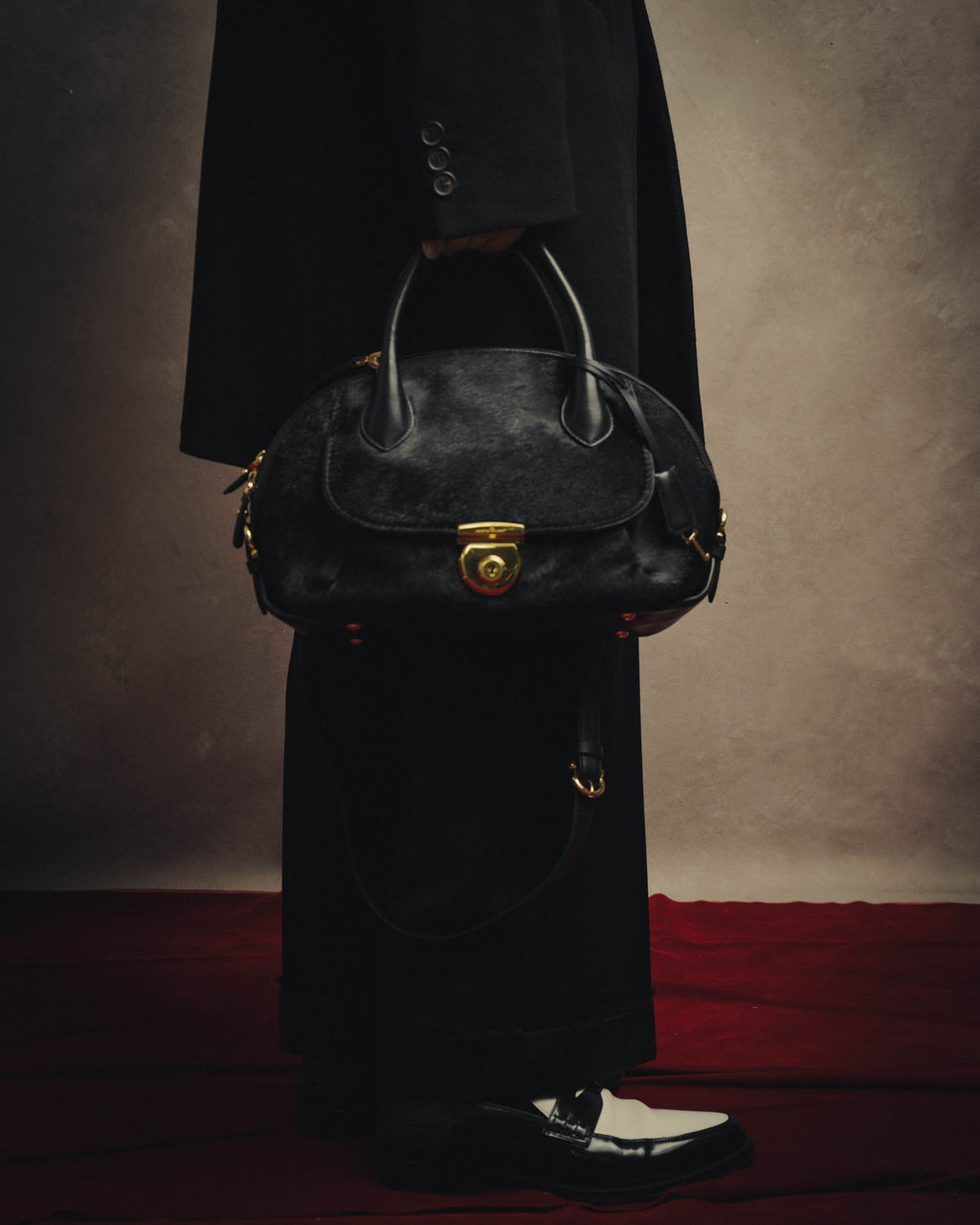 -SPECIAL- “Salvatore Ferragamo“ 90's-00's Gancini pony hair and leather dual-way boston bag