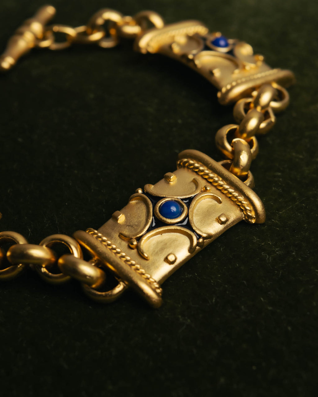 “Vintage“ 80's-90's Cabochon ornament bracelet