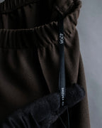 "SHIZUKA KOMURO" Dark brown color easy waist slacks