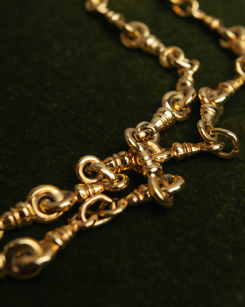 "Christian Dior" 80's-90's Gold tone chain necklace