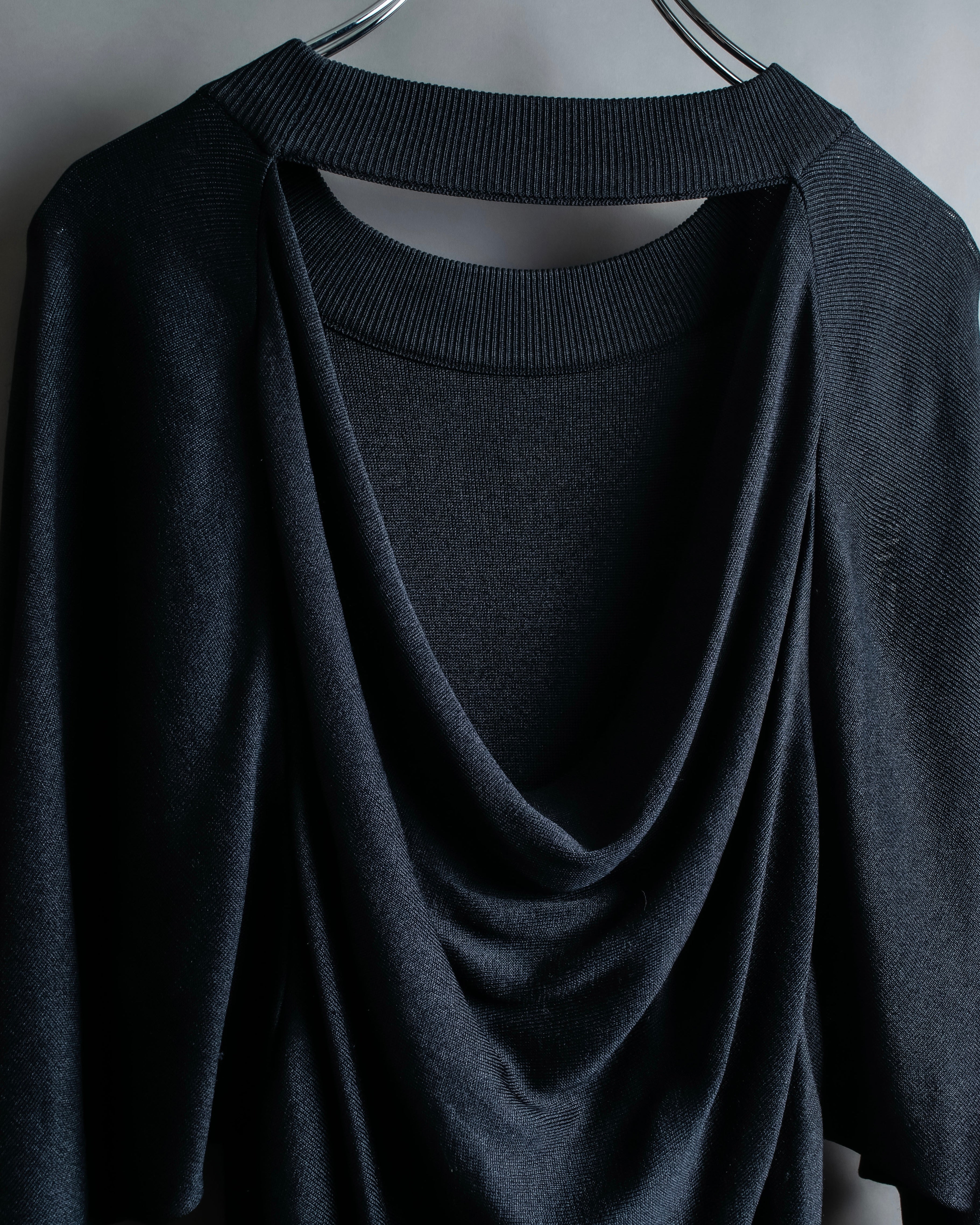 "ISSEY MIYAKE" Open back design pullover and easy pants 
silk fabric set up
