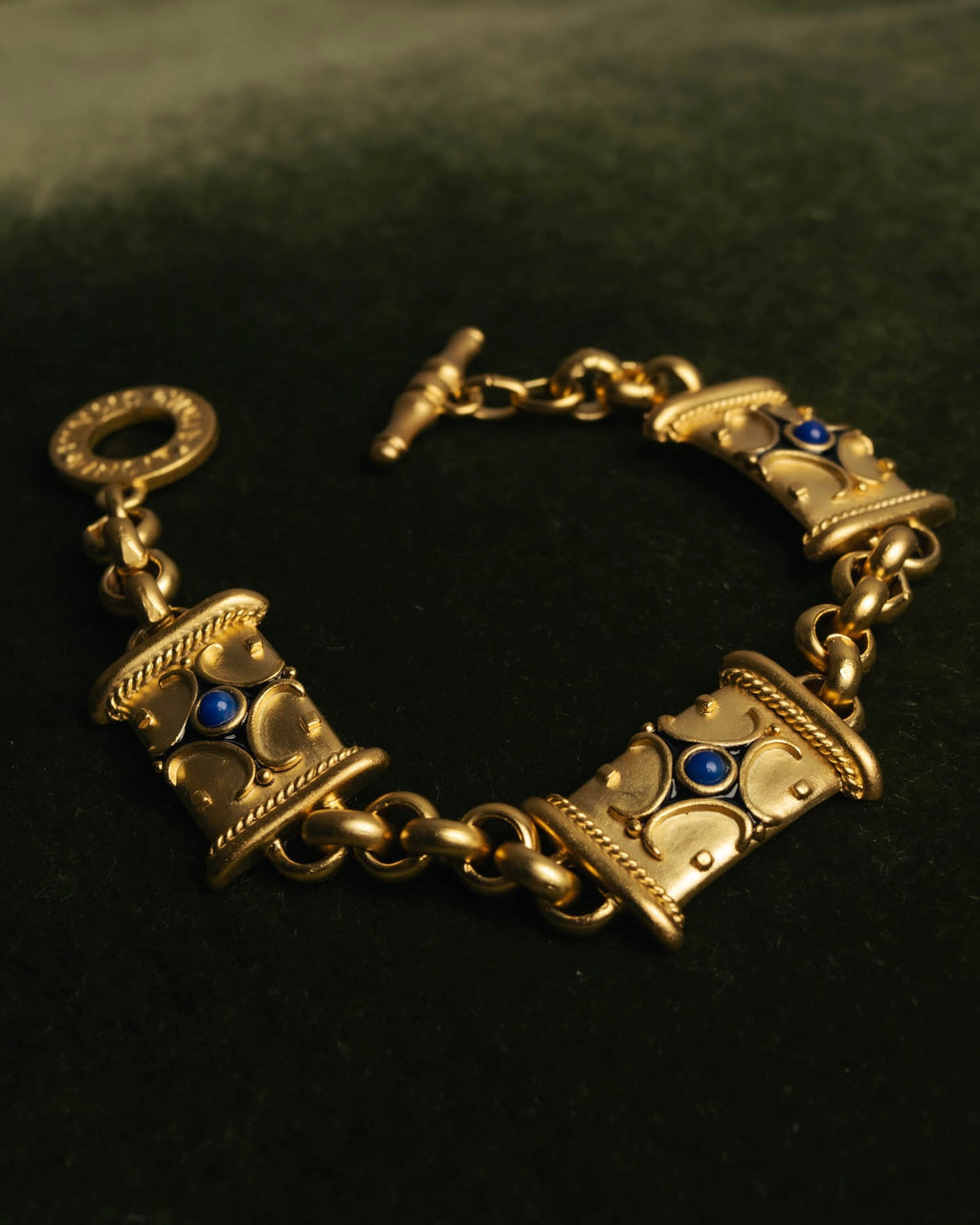 “Vintage“ 80's-90's Cabochon ornament bracelet