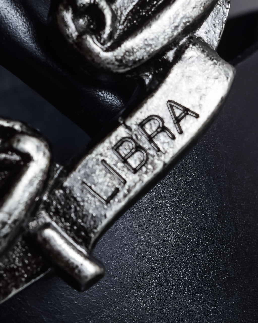 "Dolce & Gabbana" Libra motif silver buckle leather belt