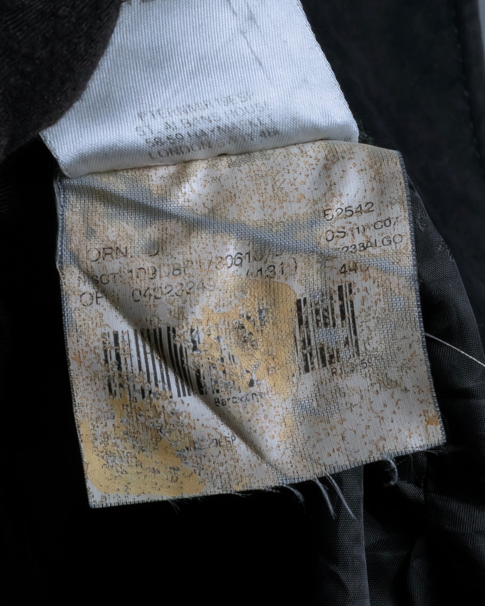 "BURBERRY" Garment dyed faded hunting design coat