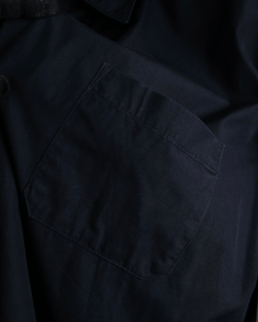 "Yohji Yamamoto COSTUME d’HOMME" Minimal detail cotton poplin black shirt