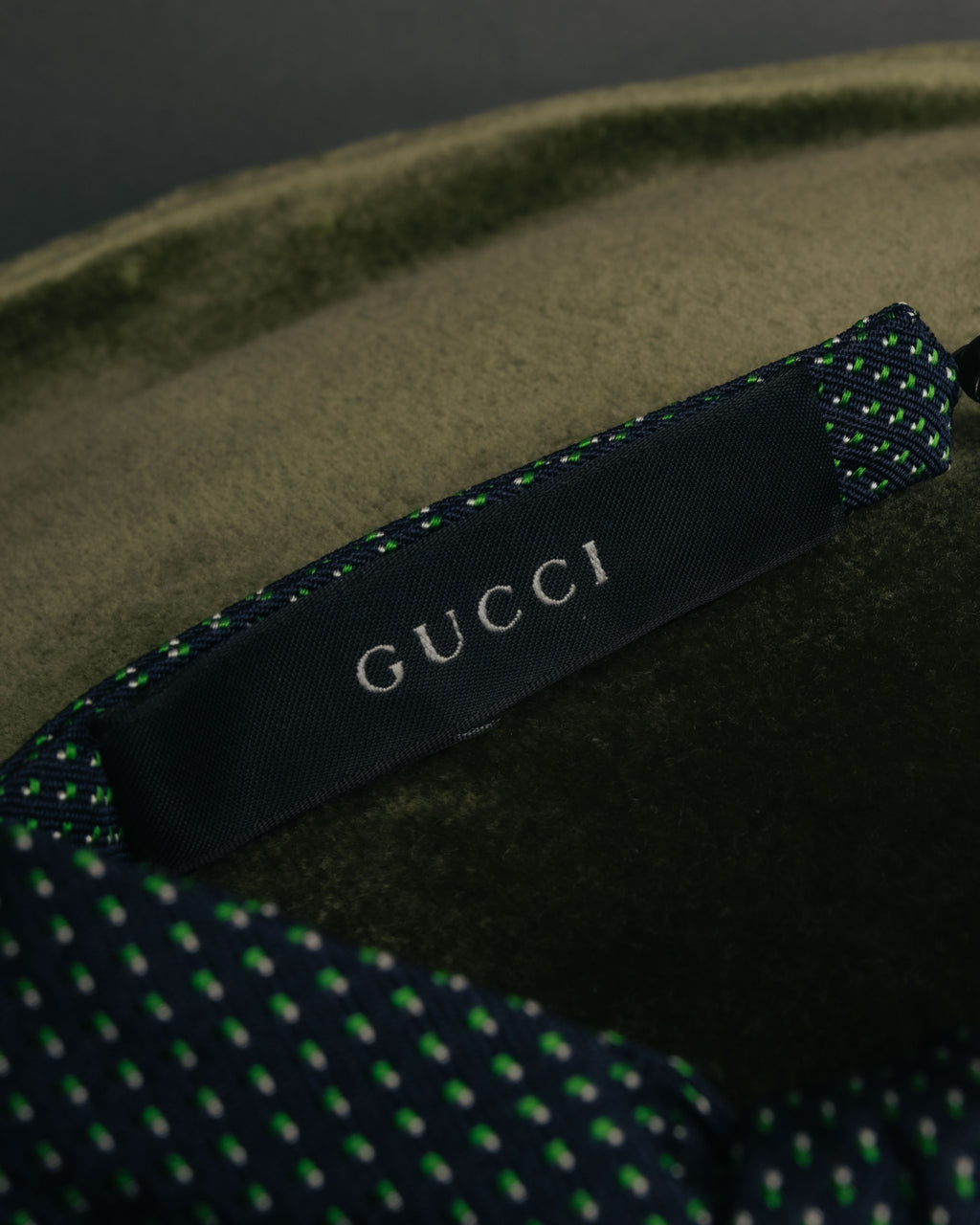 “GUCCI” 10’s Micro jacquard pre tied bow tie