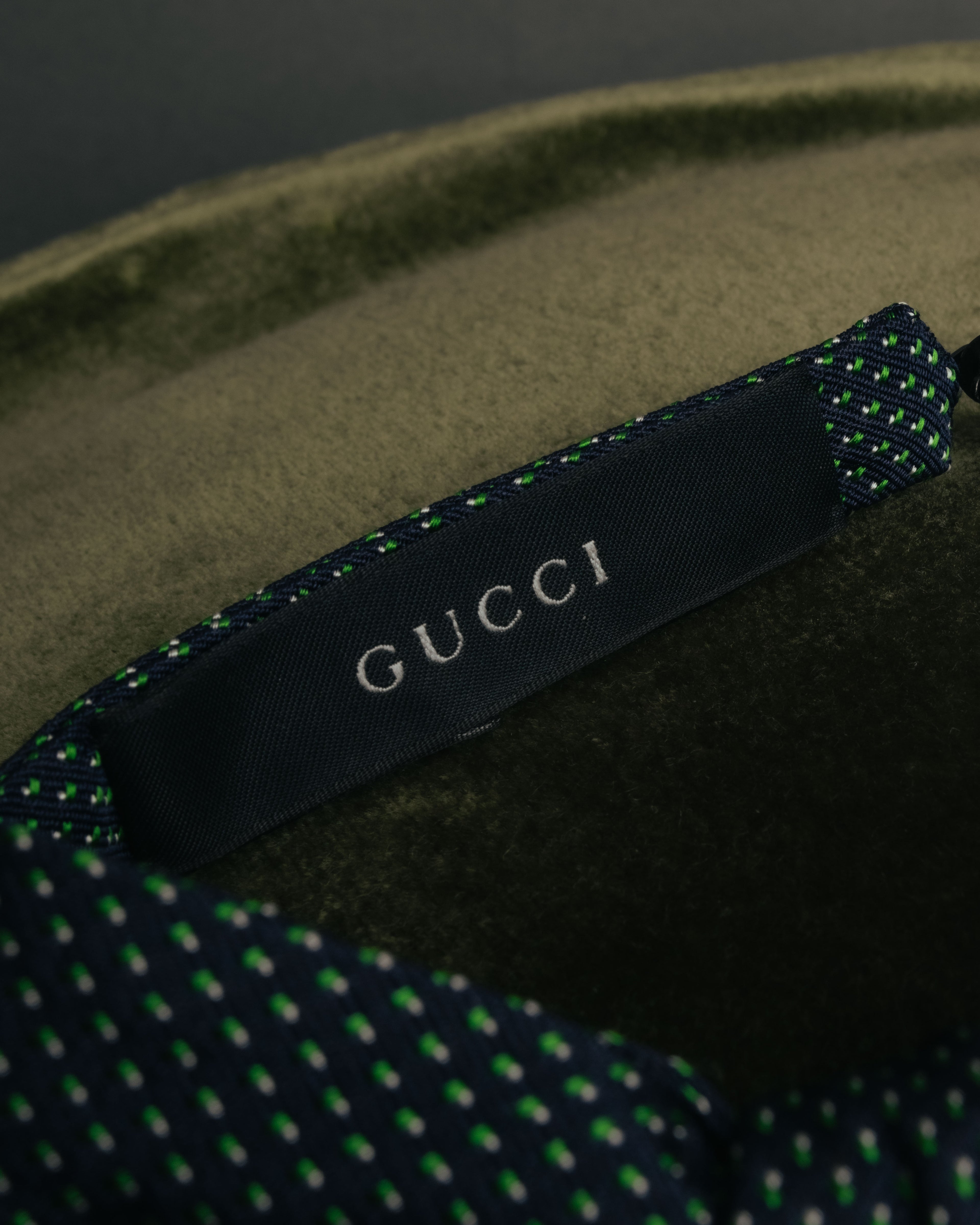 “GUCCI” 10’s Micro jacquard pre tied bow tie