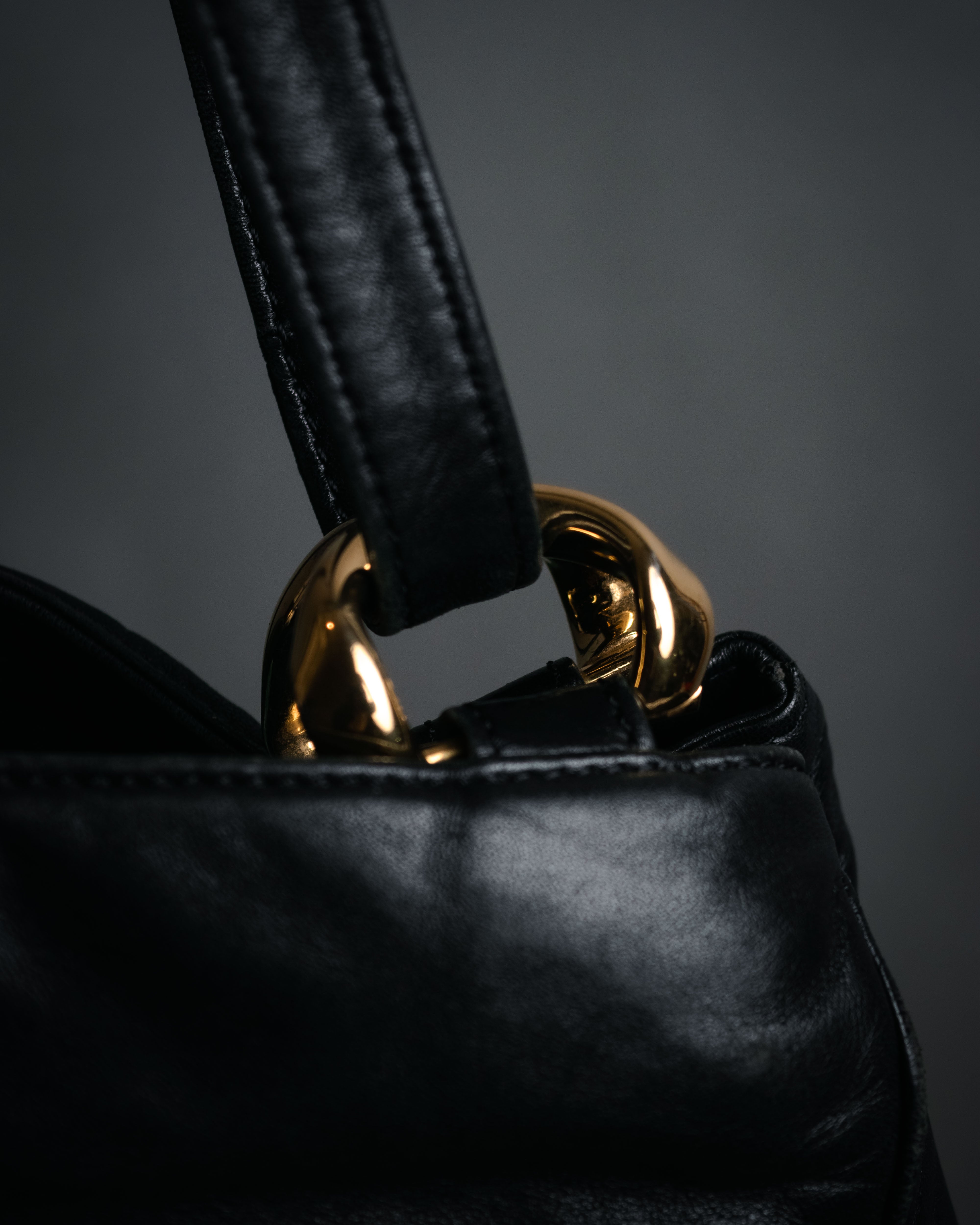 LOEWE (ロエベ) - アナグラム ナッパレザー ショルダーバッグ