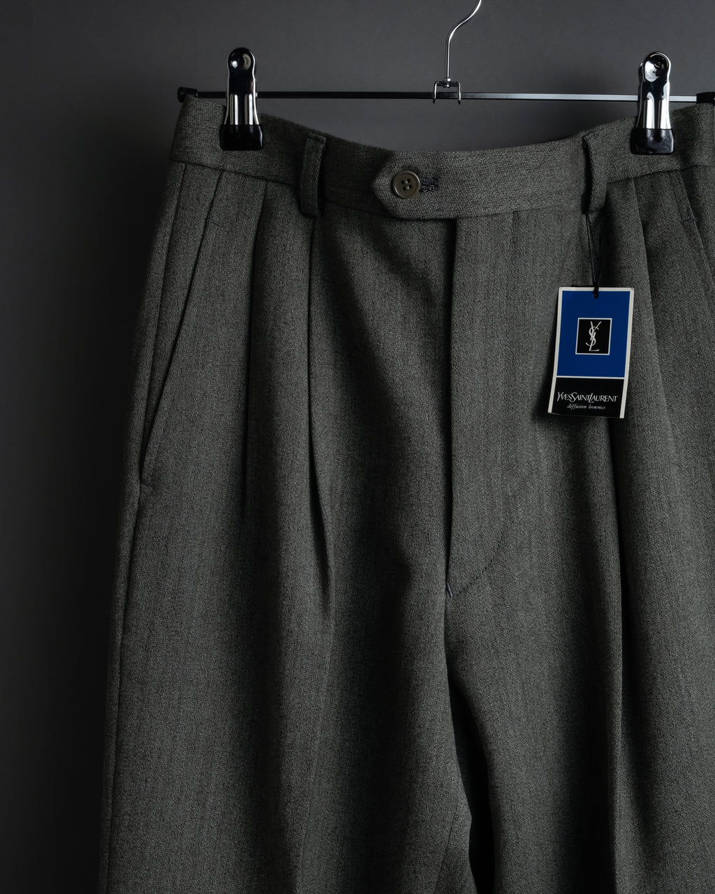 "YVES SAINT LAURENT" Deep pleat tapered wool slacks