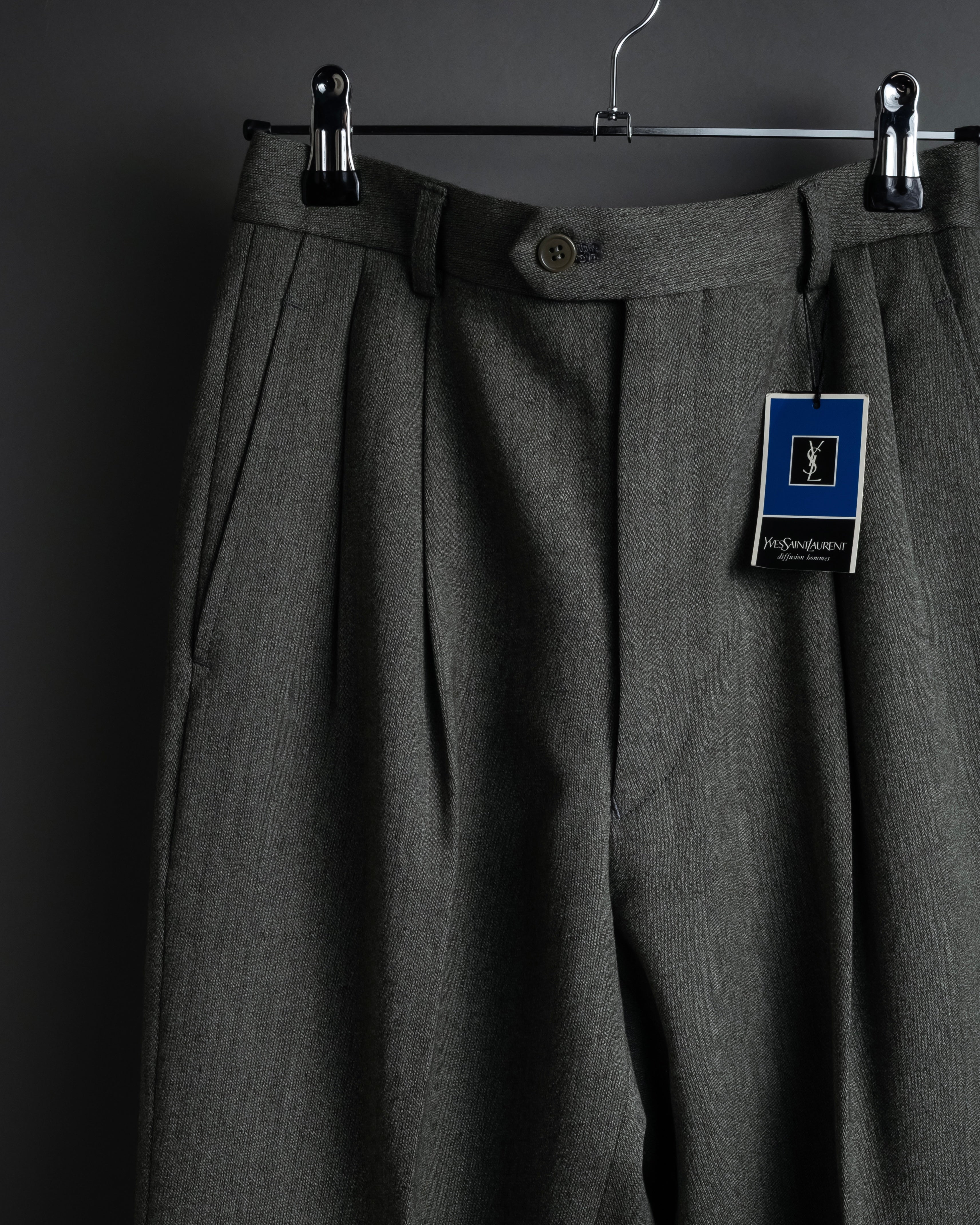 "YVES SAINT LAURENT" Deep pleat tapered wool slacks