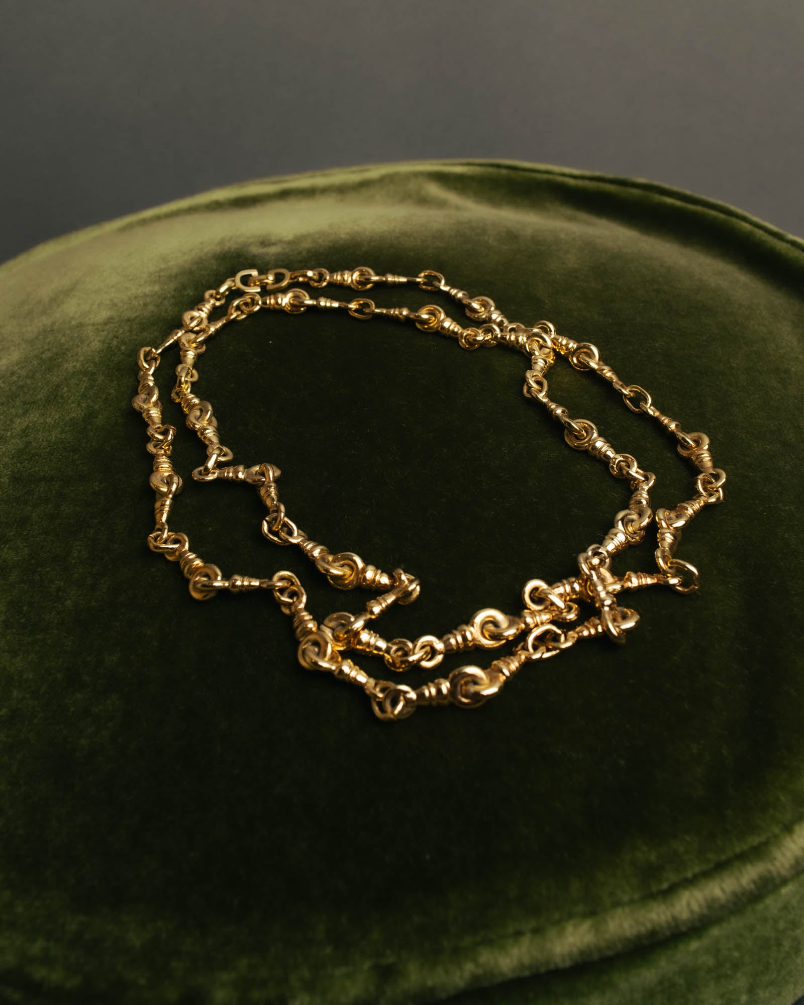 "Christian Dior" 80's-90's Gold tone chain necklace