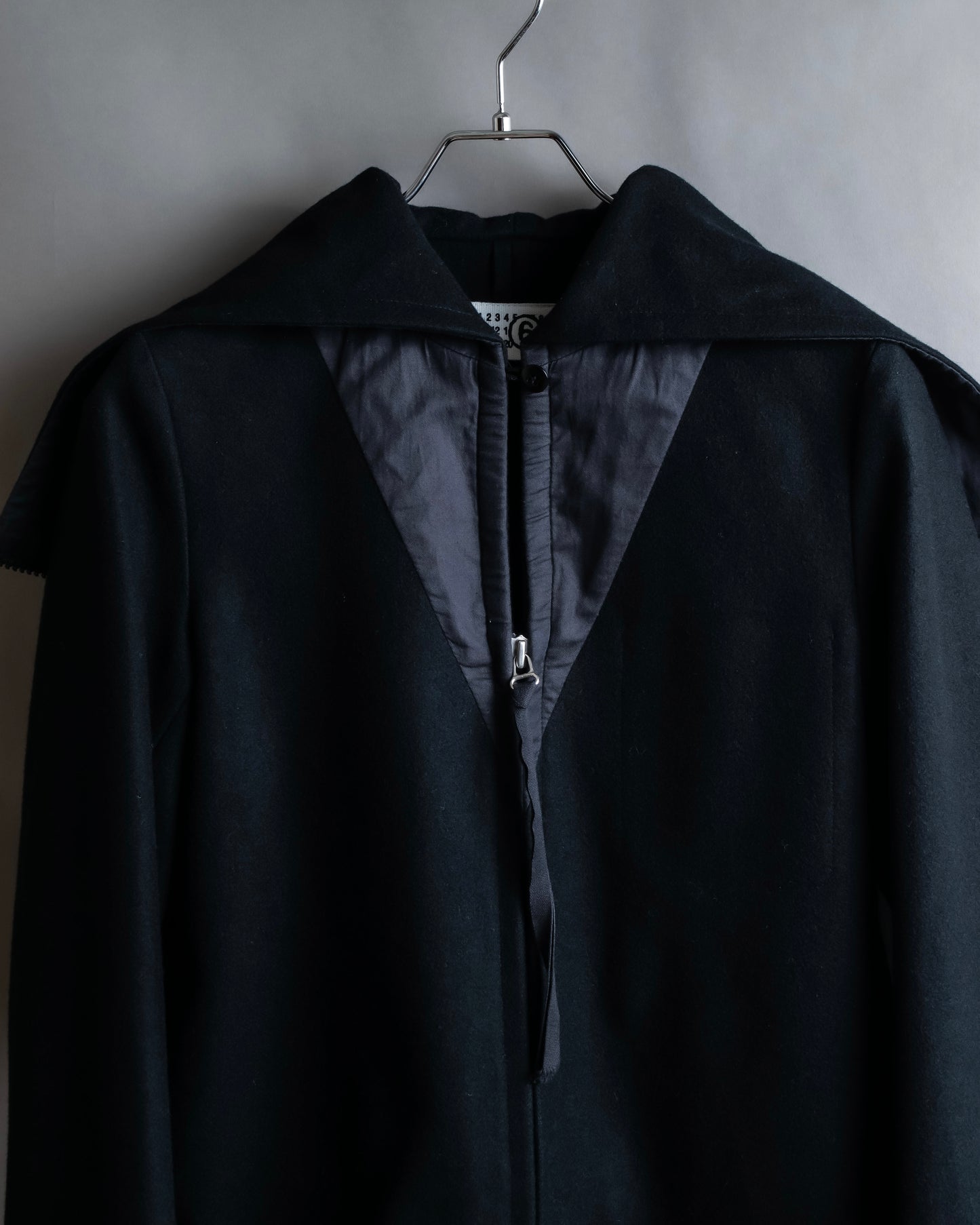 "MM6 MAISON MARGIELA" Wool blend zip up cape collar jacket