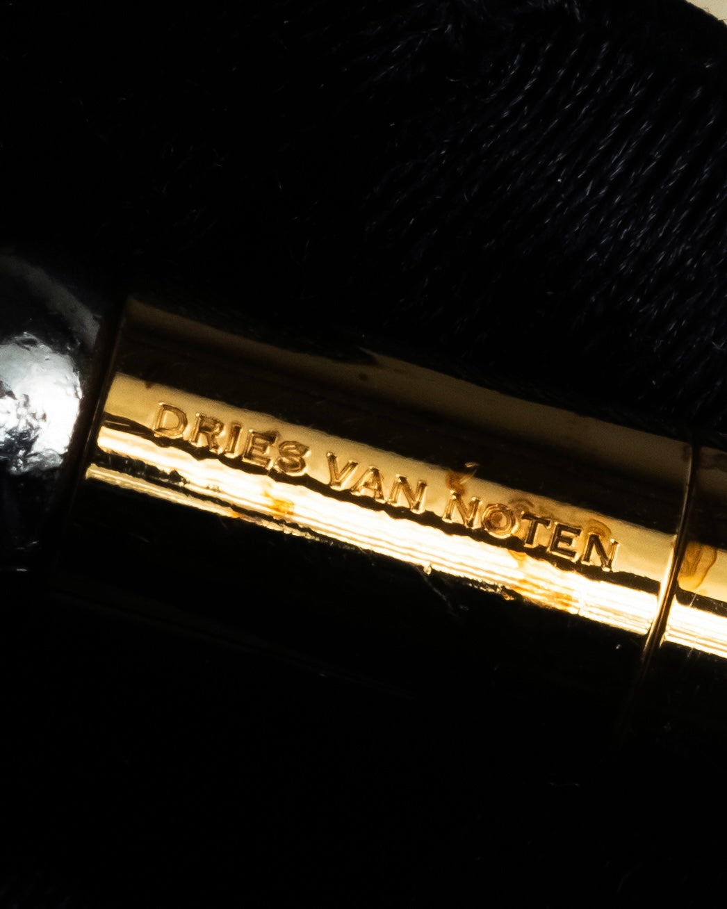 "DRIES VAN NOTTEN" 2022's Double crystal detail magnetic choker