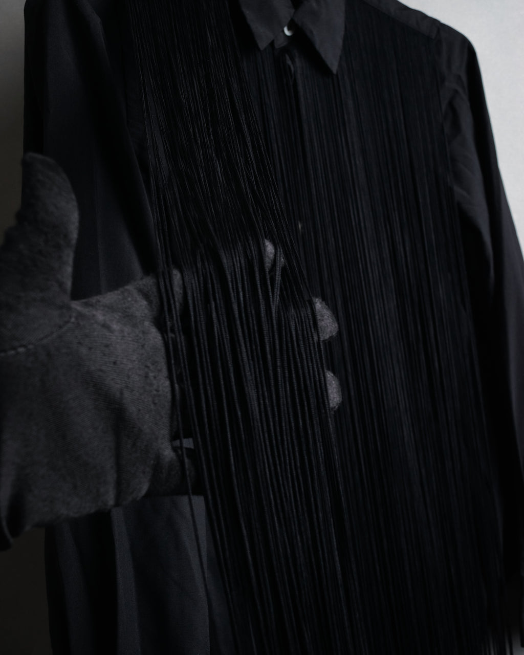 “COMME des GARCONS” 2022SS  Fringed dress shirt