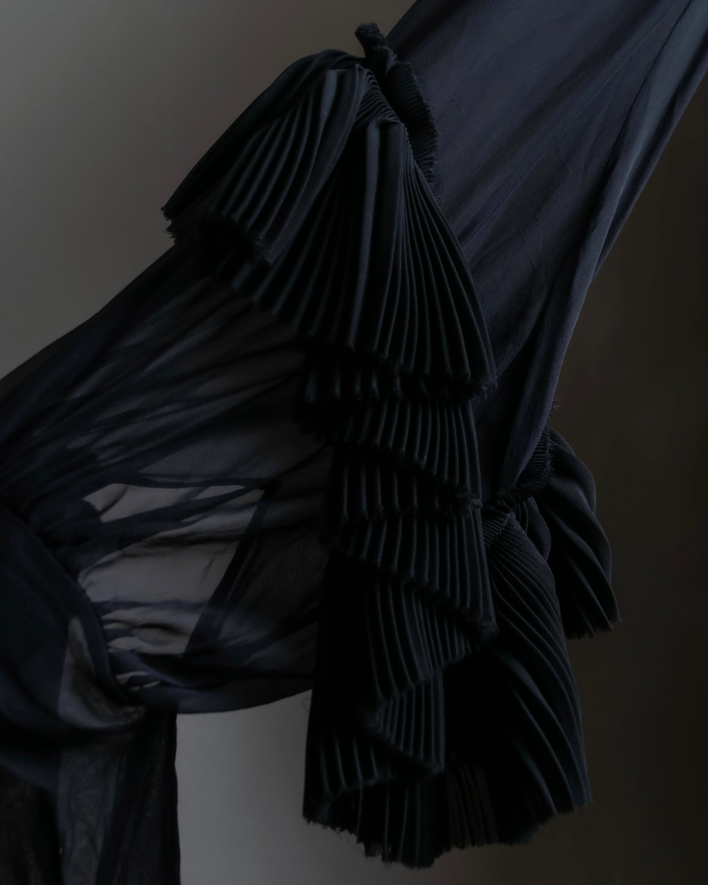 "GIVENCHY" Ribbon frill detail bow tie silk shirt ribbon frill detail