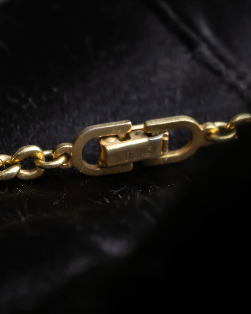 “Christian Dior” beautiful thick gold chain necklace