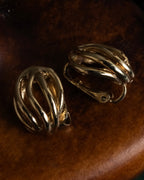 "Christian Dior" Twisted dome-shaped design earring