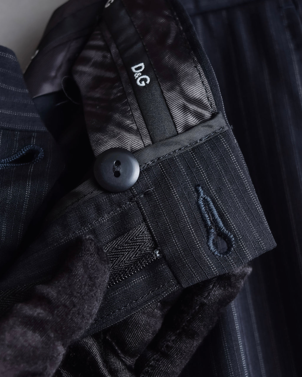 "Dolce & Gabbana" Italian tailoring stripes set up