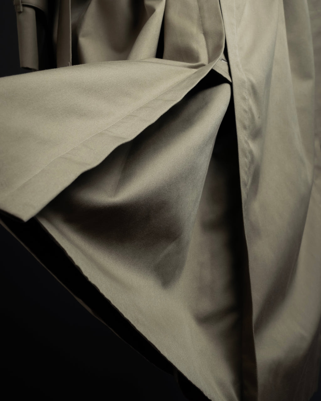 "BURBERRYS" Traditional detail double-breasted stand color trench coat