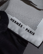"HERMES" Silk fantaisie a cheval carré scarf 70