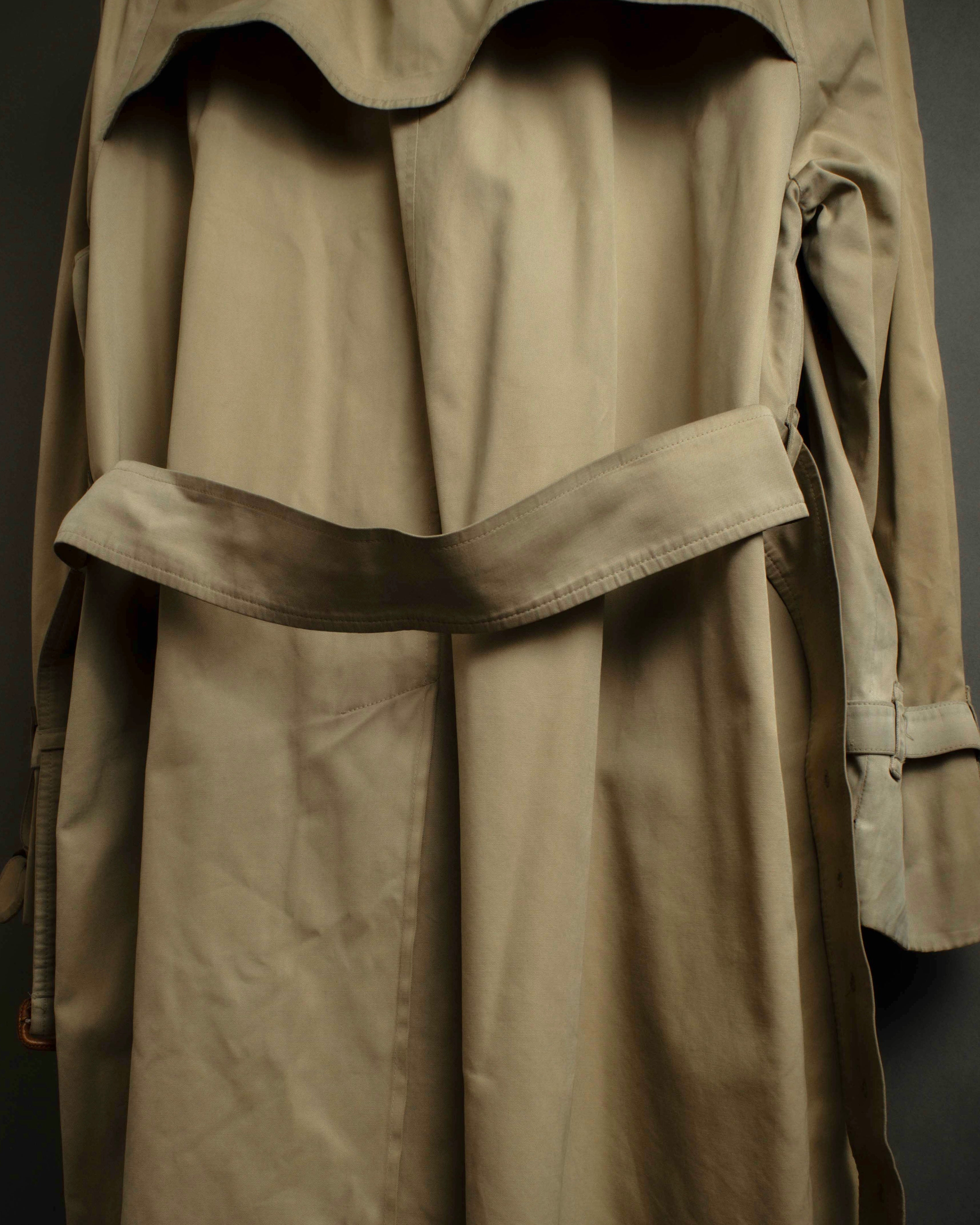 "BURBERRYS" Military detail single front stand collar coat