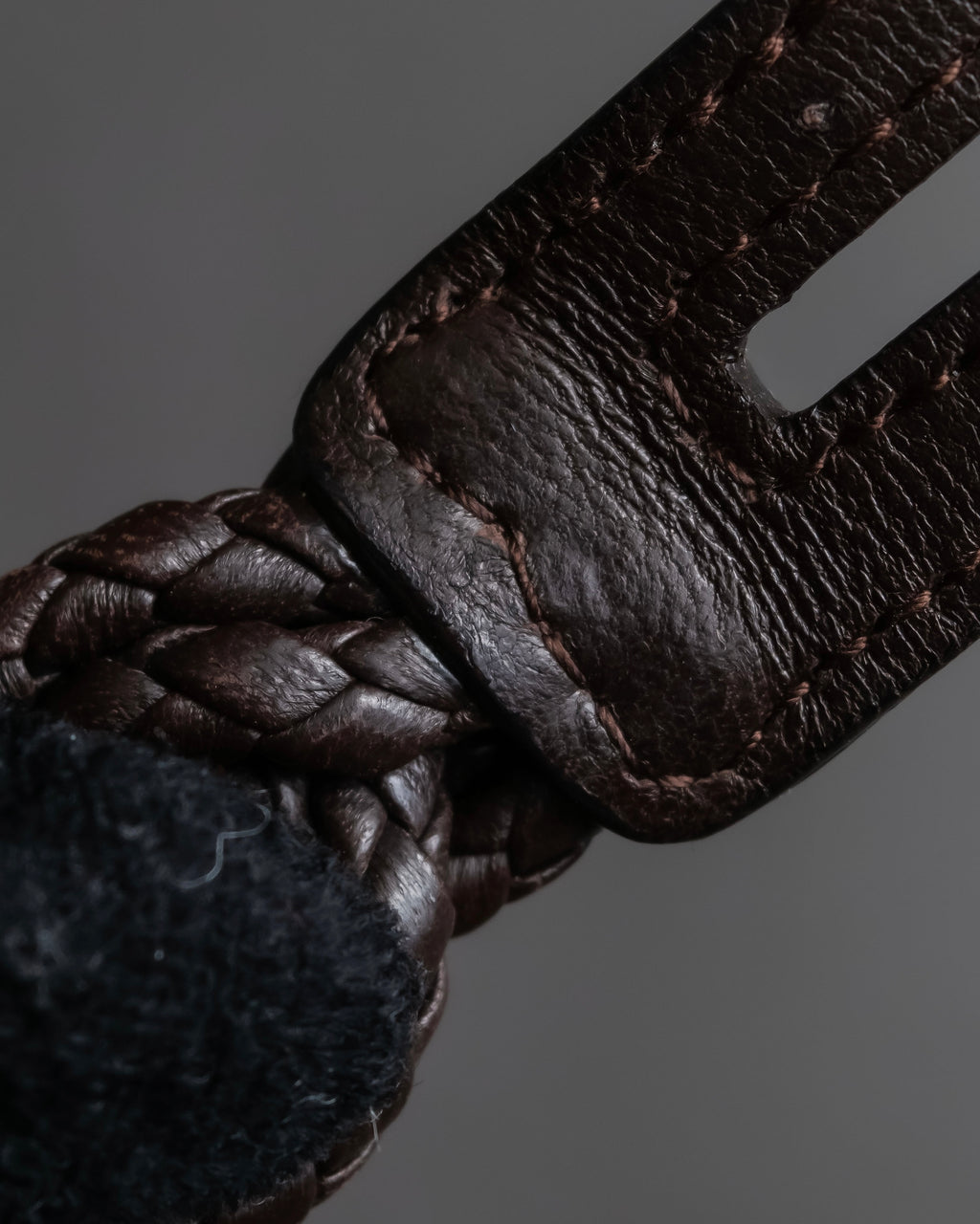 "Vintage intrecciato double buckle leather bracelet"