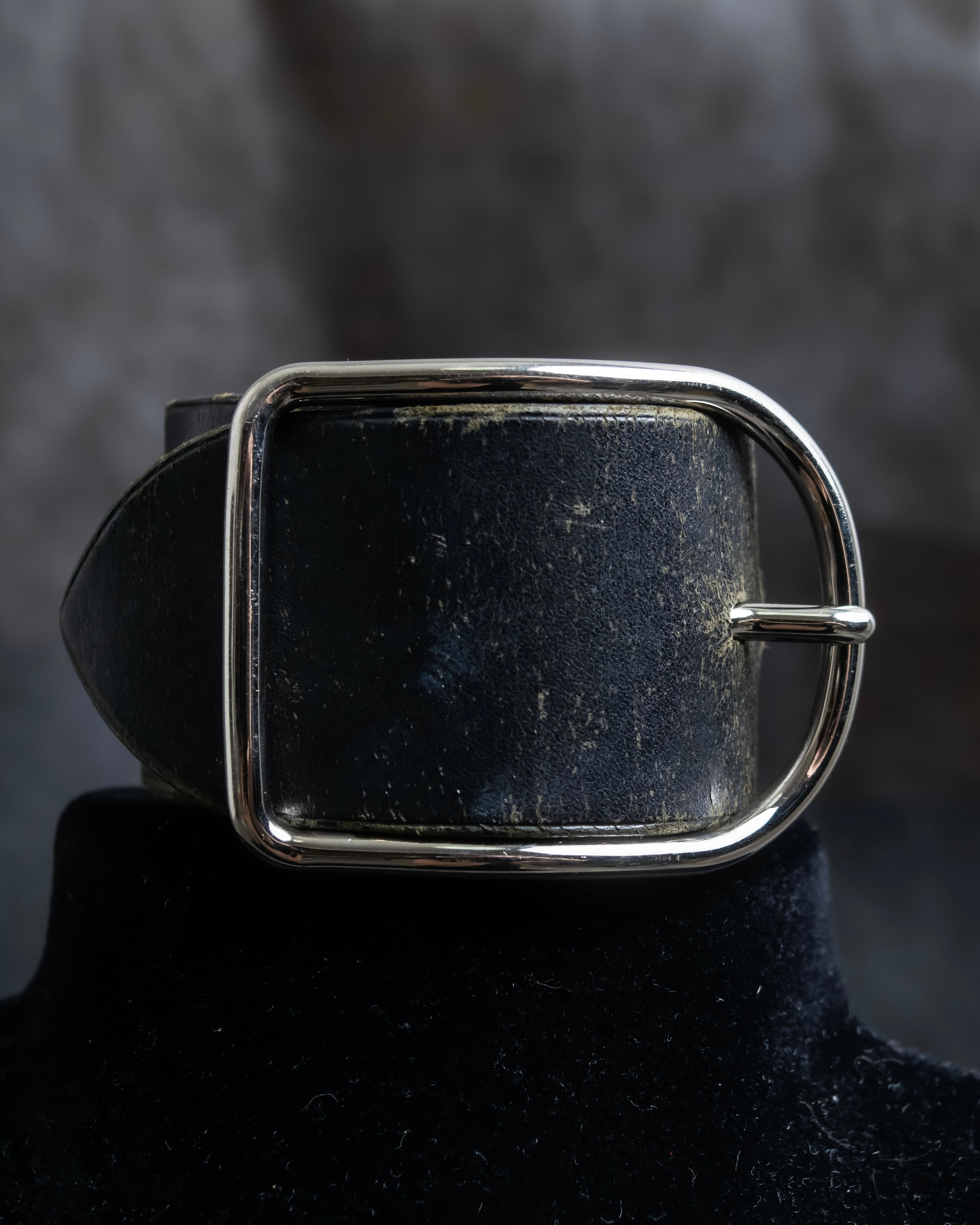 "HERMES" D ring buckle design leather bracelet