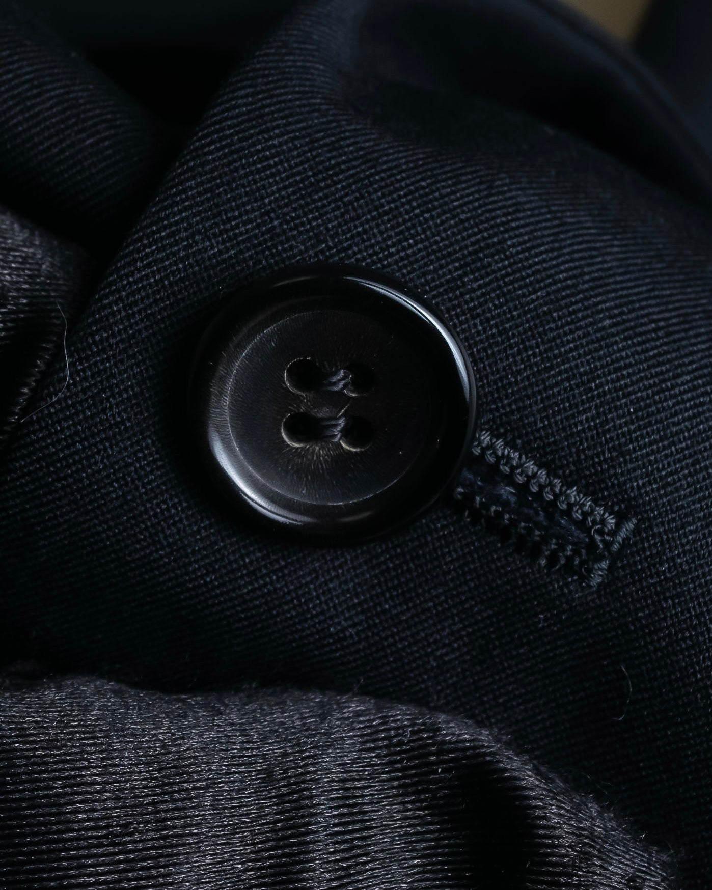 "COMME des GARCONS HOMME PLUS" 17AW Cutting design belted tailored jacket