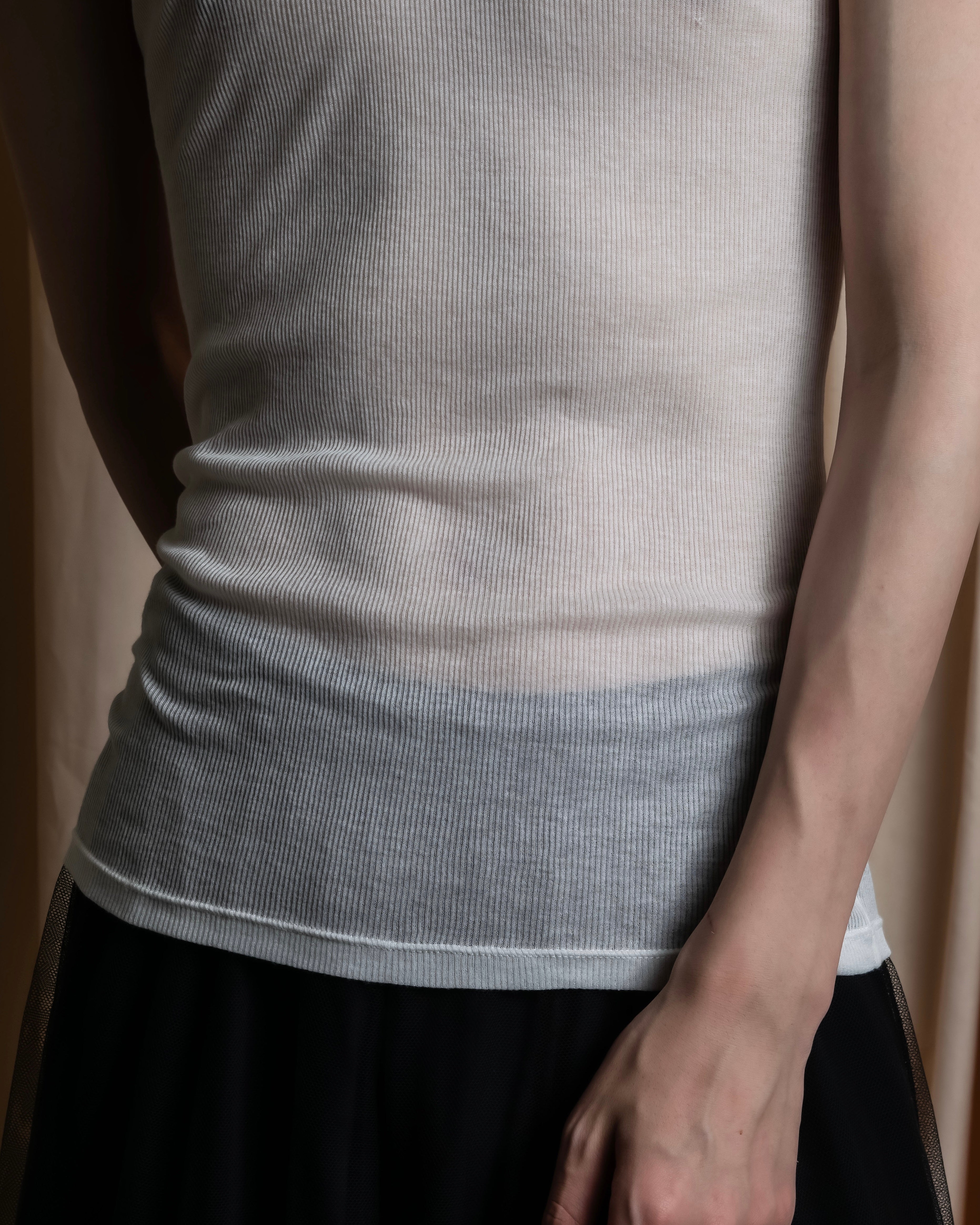 "MAISON MARGIELA" Stitch design net sheer tank top