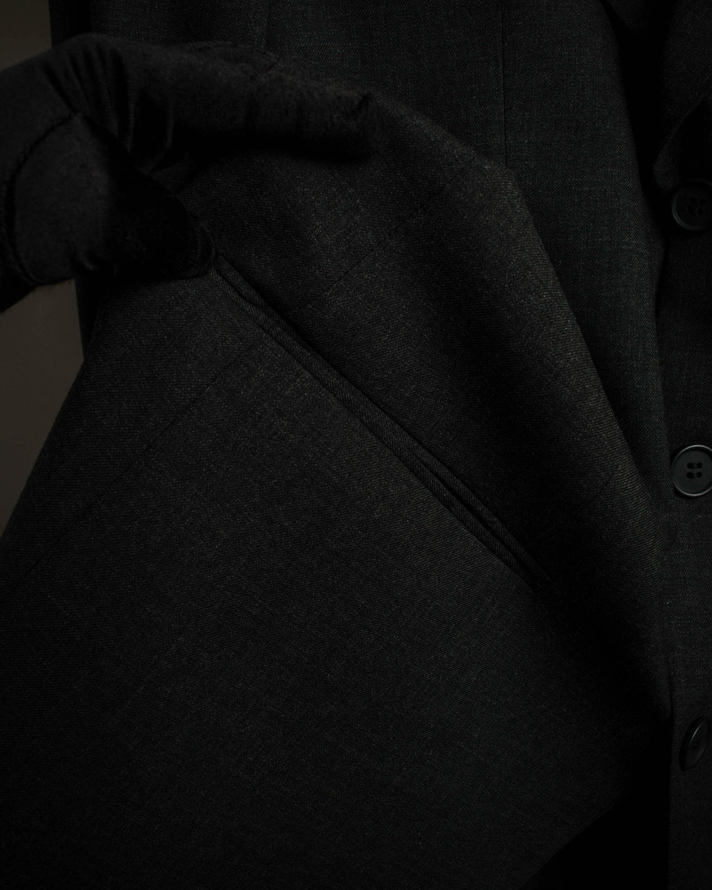 "GIORGIO ARMANI" LE COLLEZIONI line classical tailoring set up