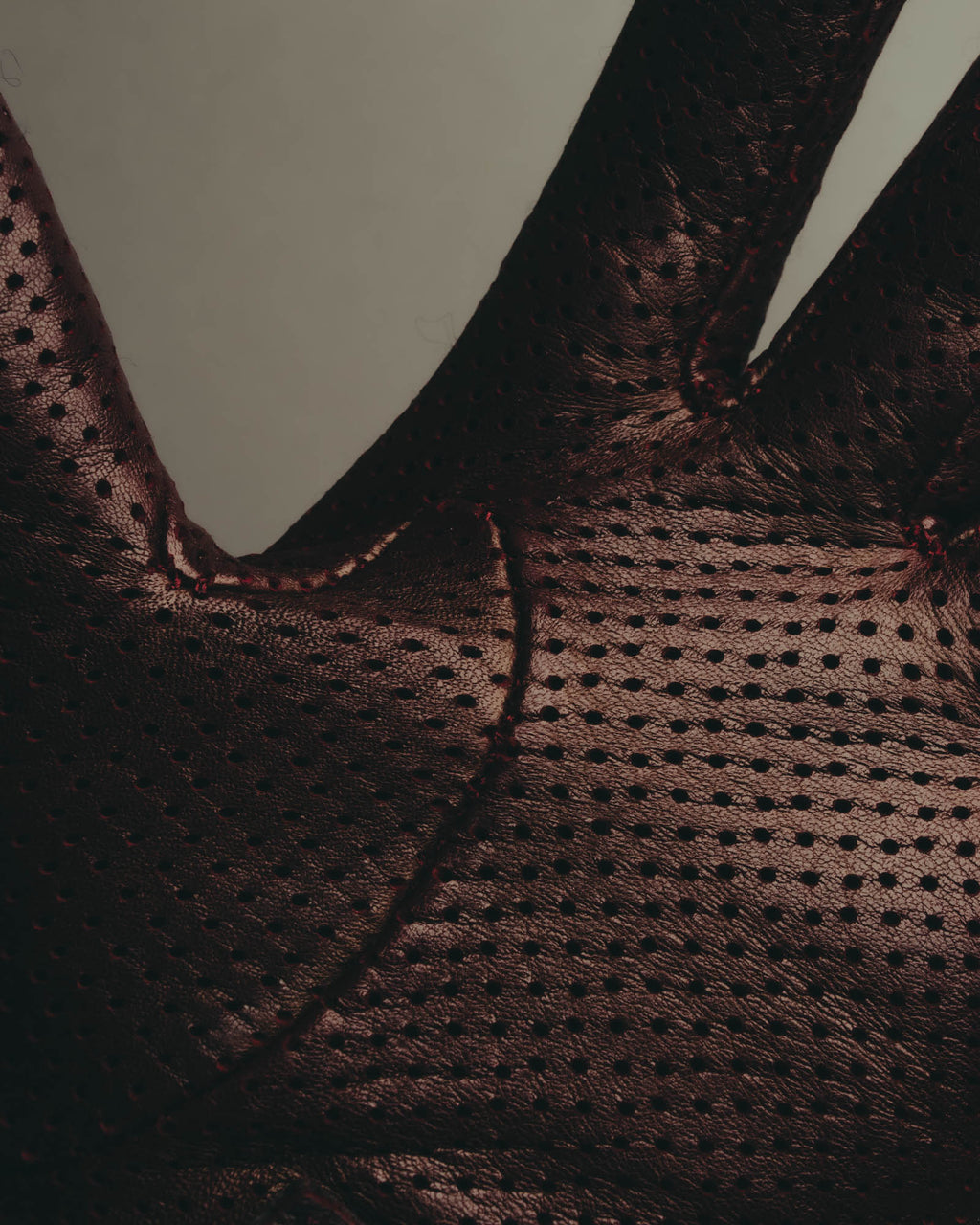 "VALENTINO GARAVANI" 2010's Burgundy perforated leather gloves