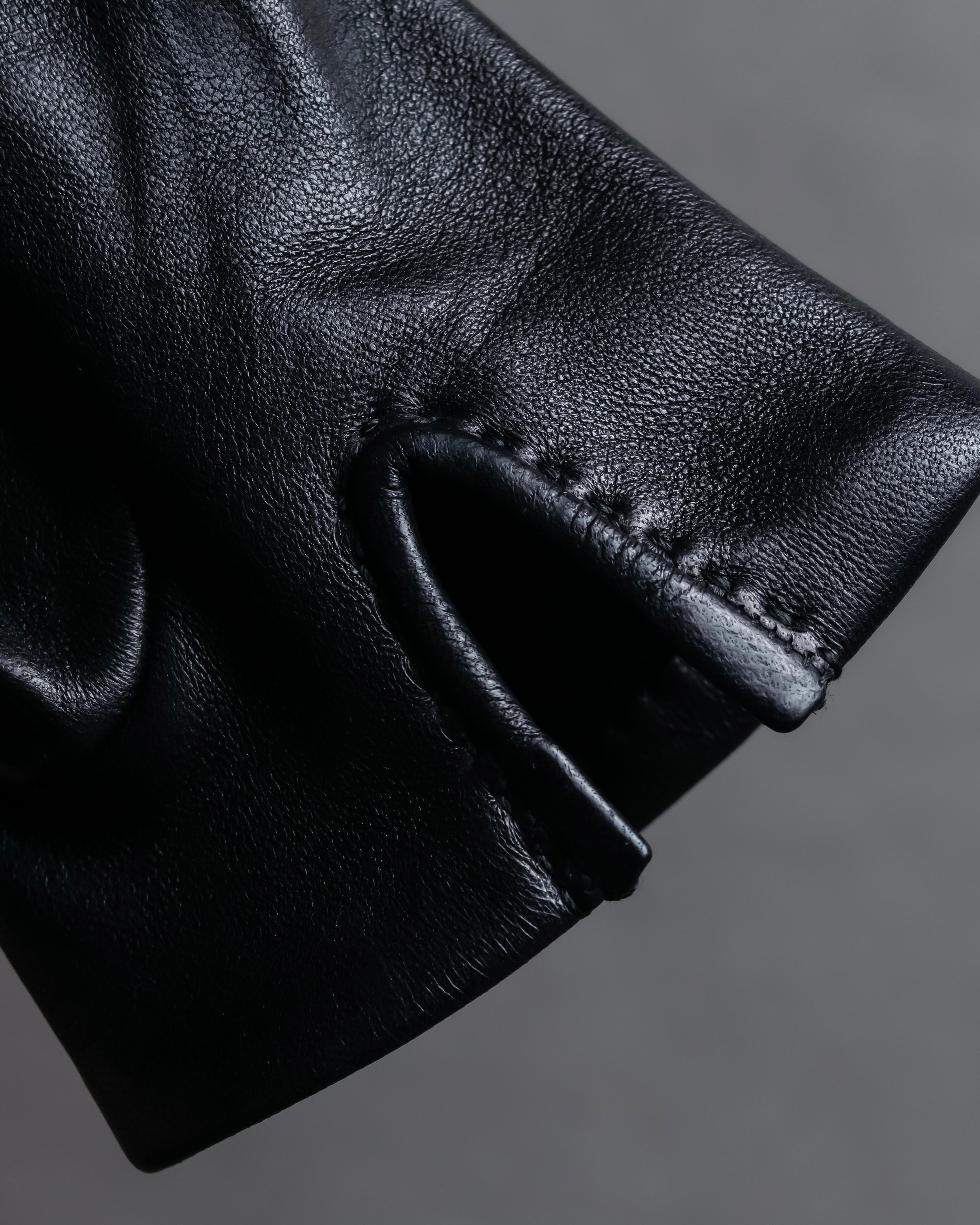 "HERMES" Stud &amp; ring design anjo leather gloves