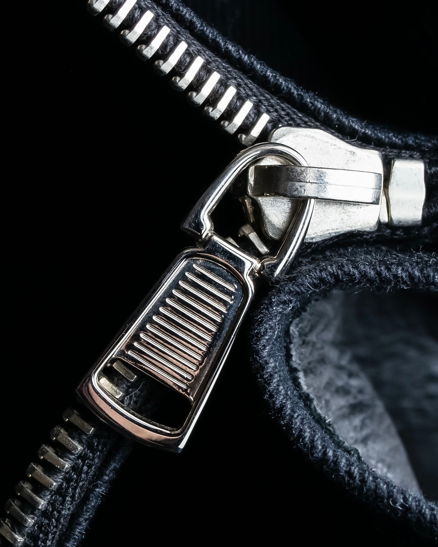 "YVES SAINT LAURENT" Muse Two series grain leather one-handle bag