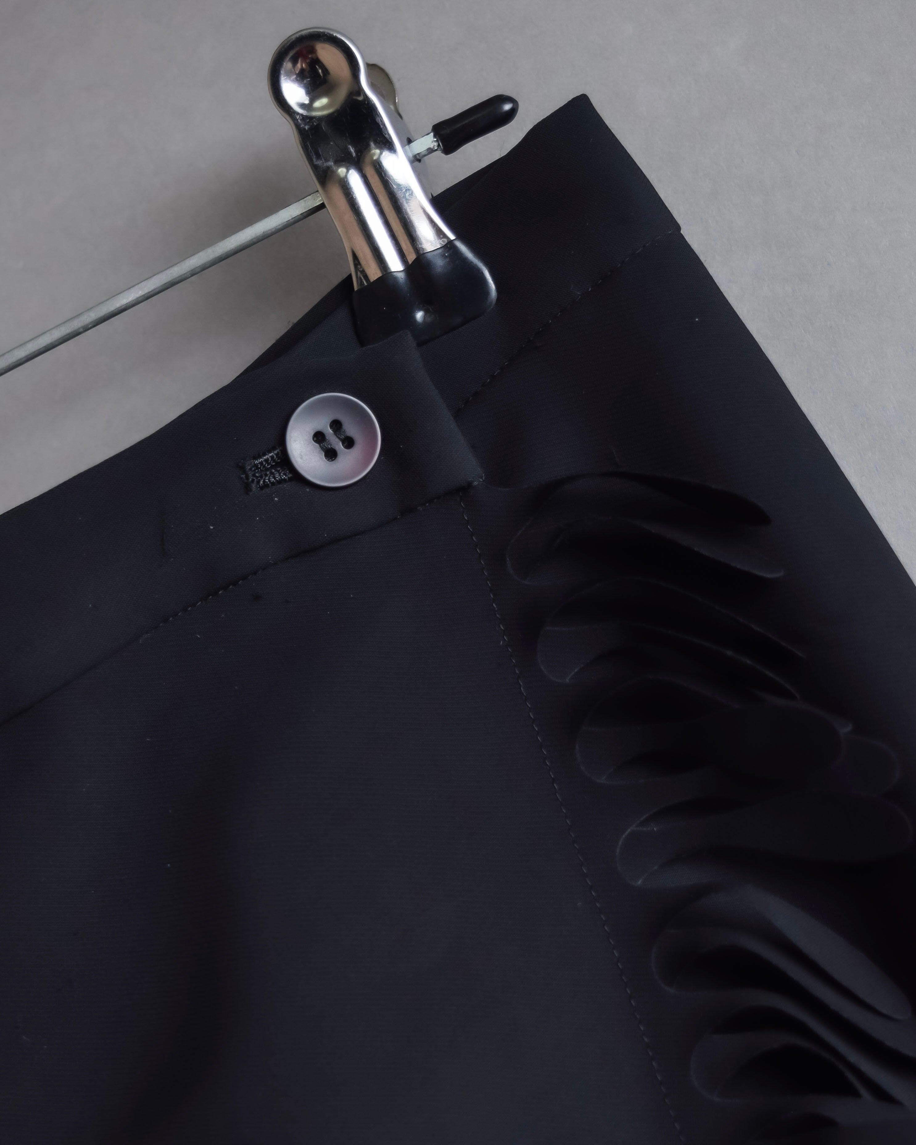 "ISSEY MIYAKE" Organic cutout fringe wrap skirt