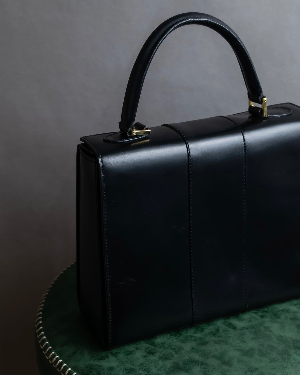 "CELINE" Ringlock design leather hand bag