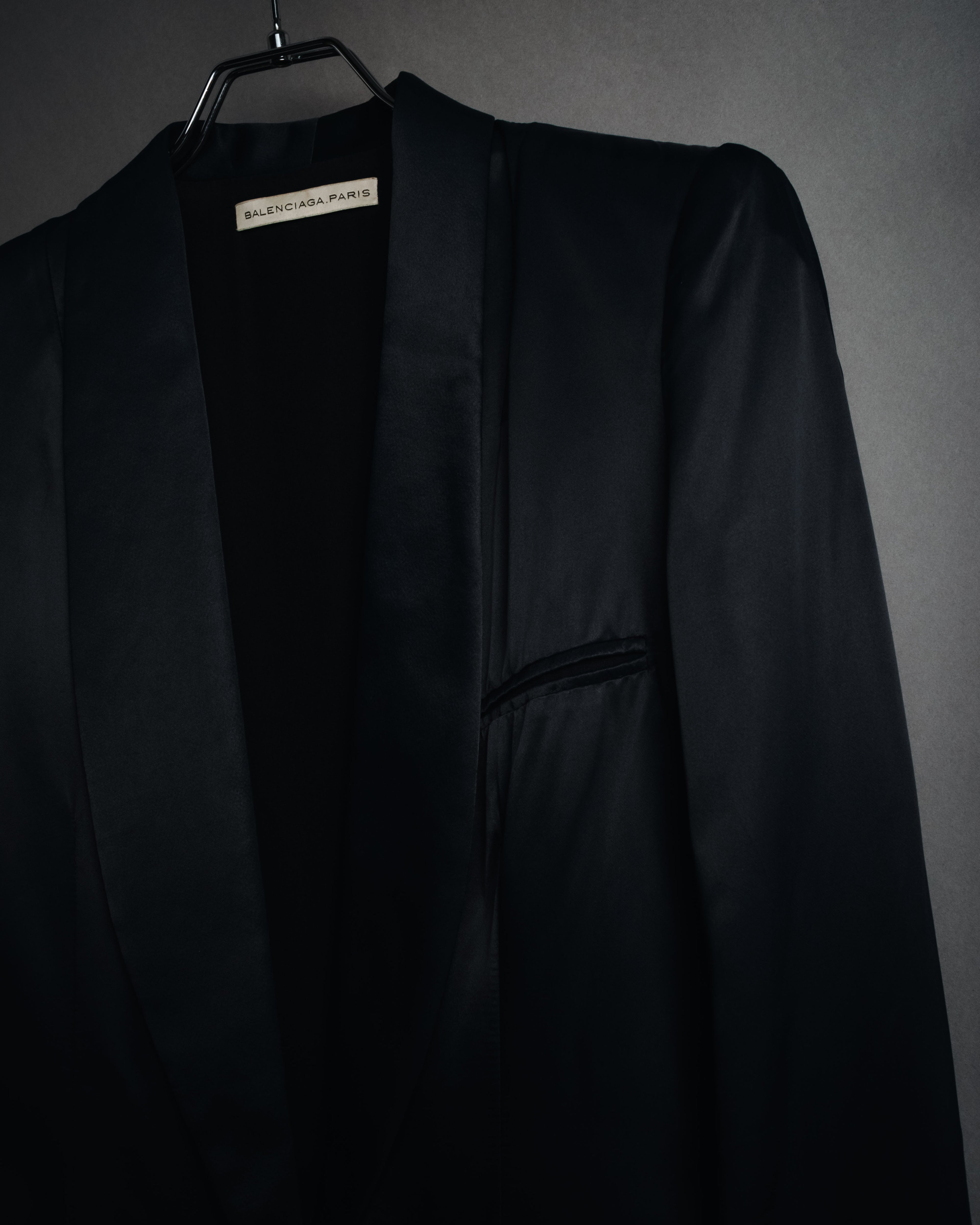 "BALENCIAGA.PARIS" 2008-2009 Sculptural satin shawl collar tuxedo jacket