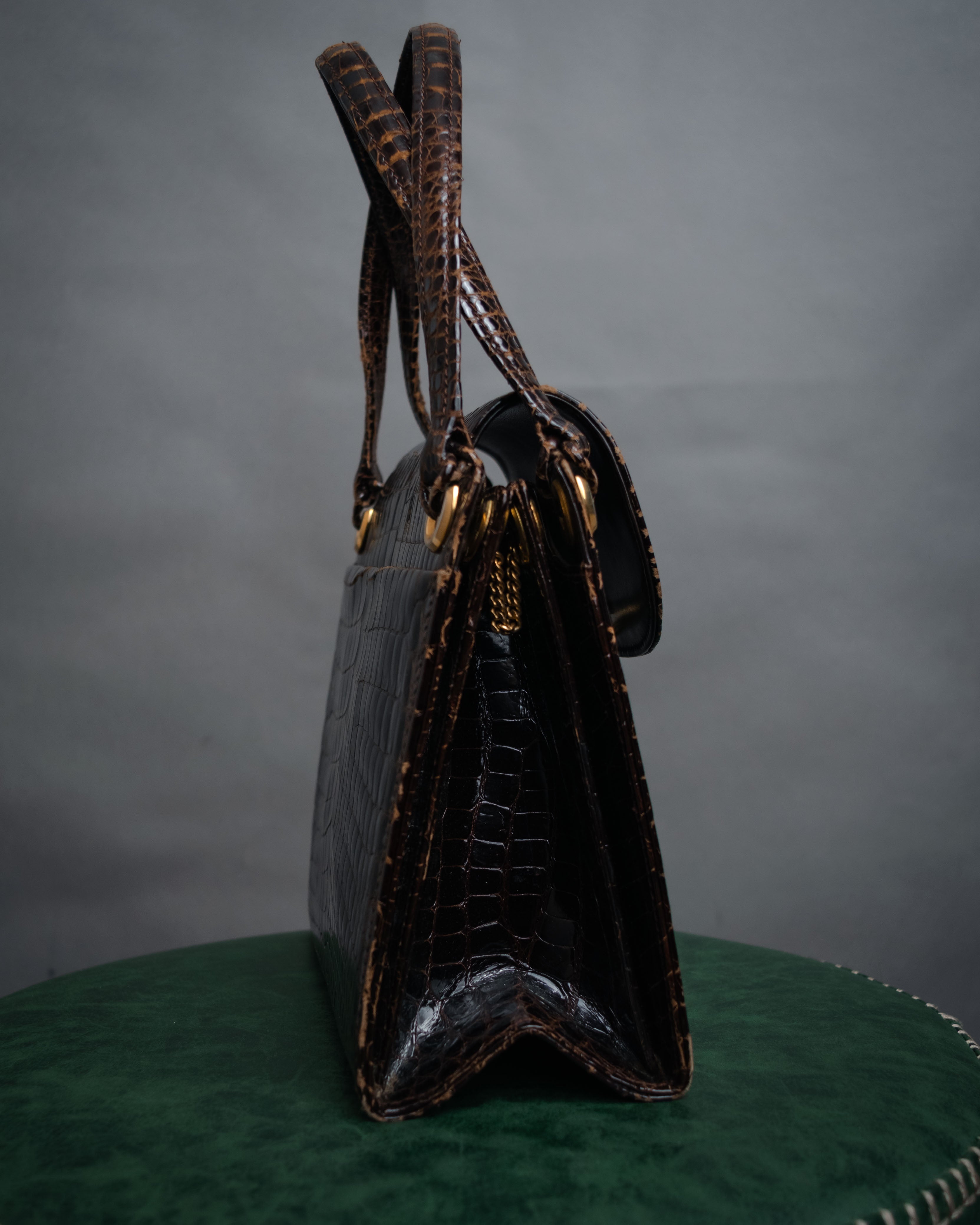 –SPECIAL– “GUCCI” 50’s-60’s Crocodile leather top handle bag