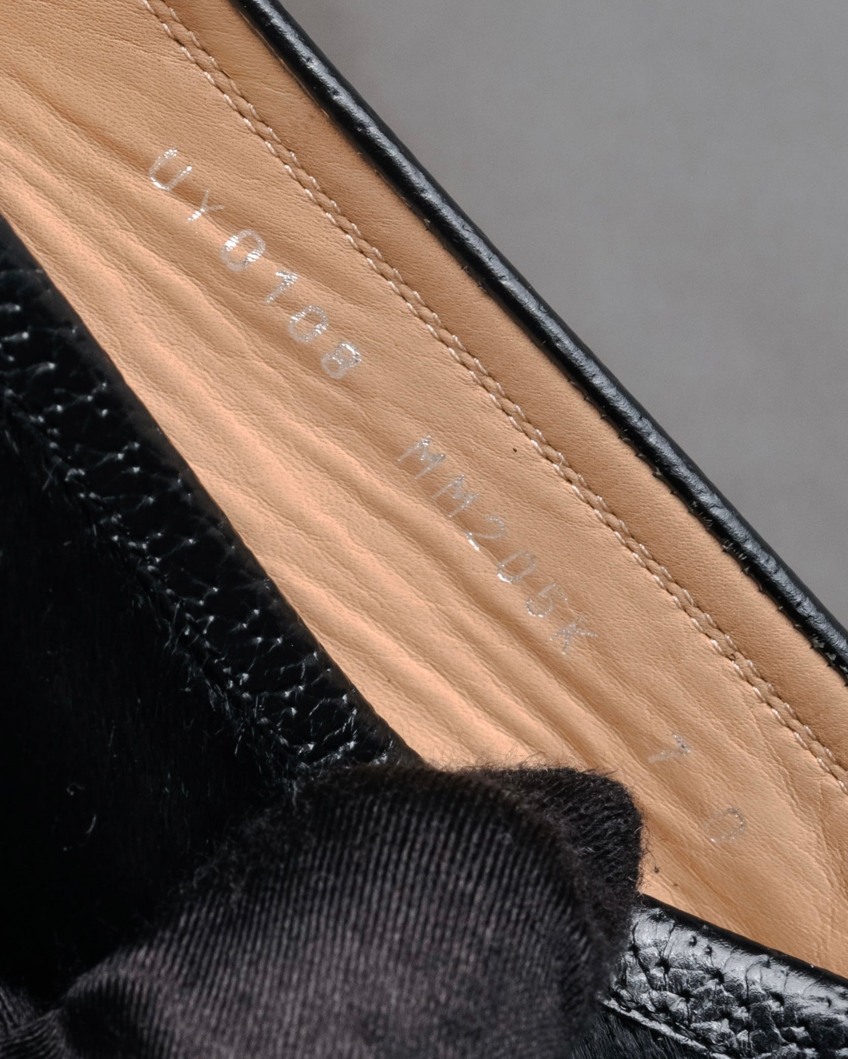 “SALVATORE FERRAGAMO” 00’s Haircalf crystal ornament shoes