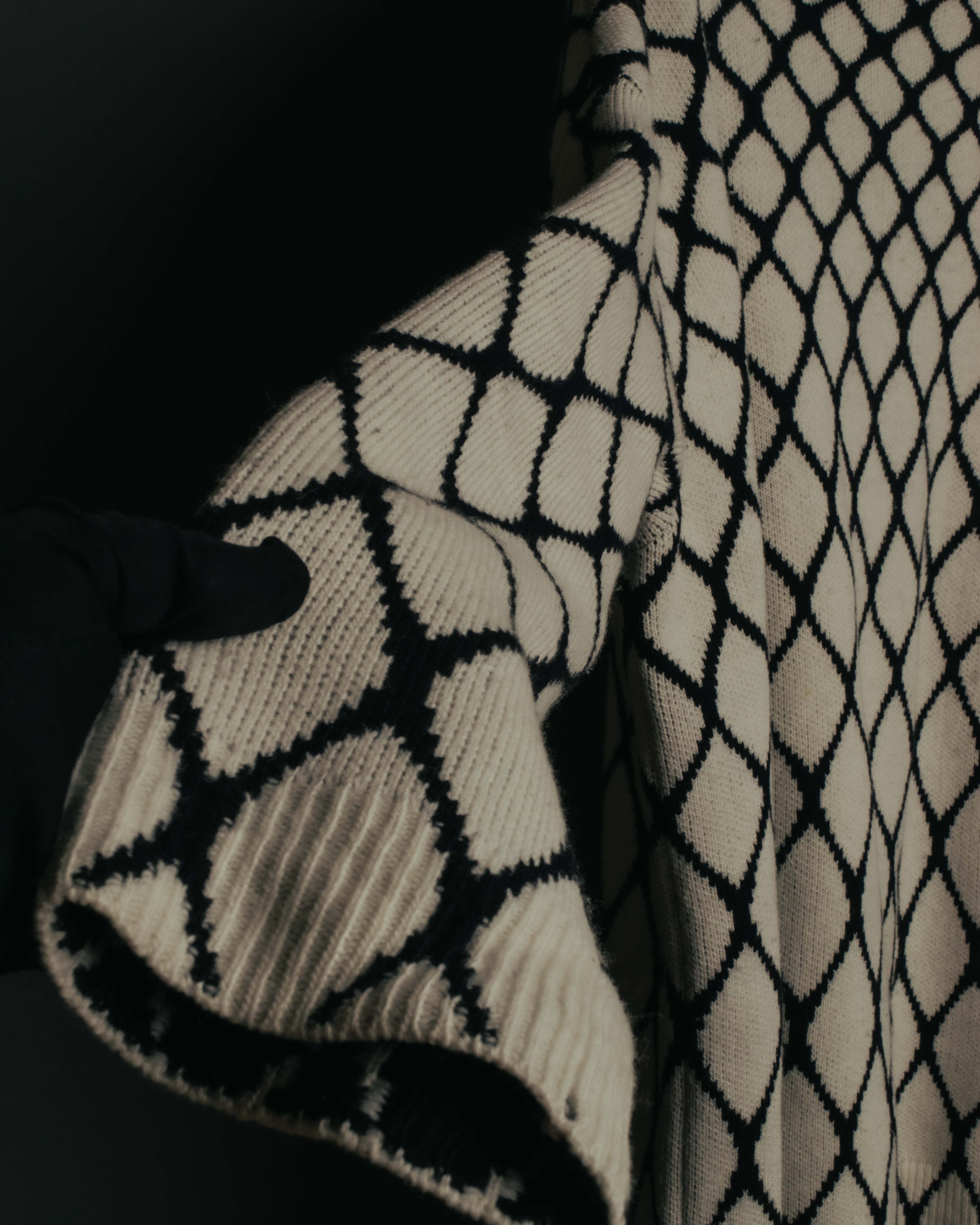 "VALENTINO" 20's Oversized diamond jacquard turtleneck knit sweater