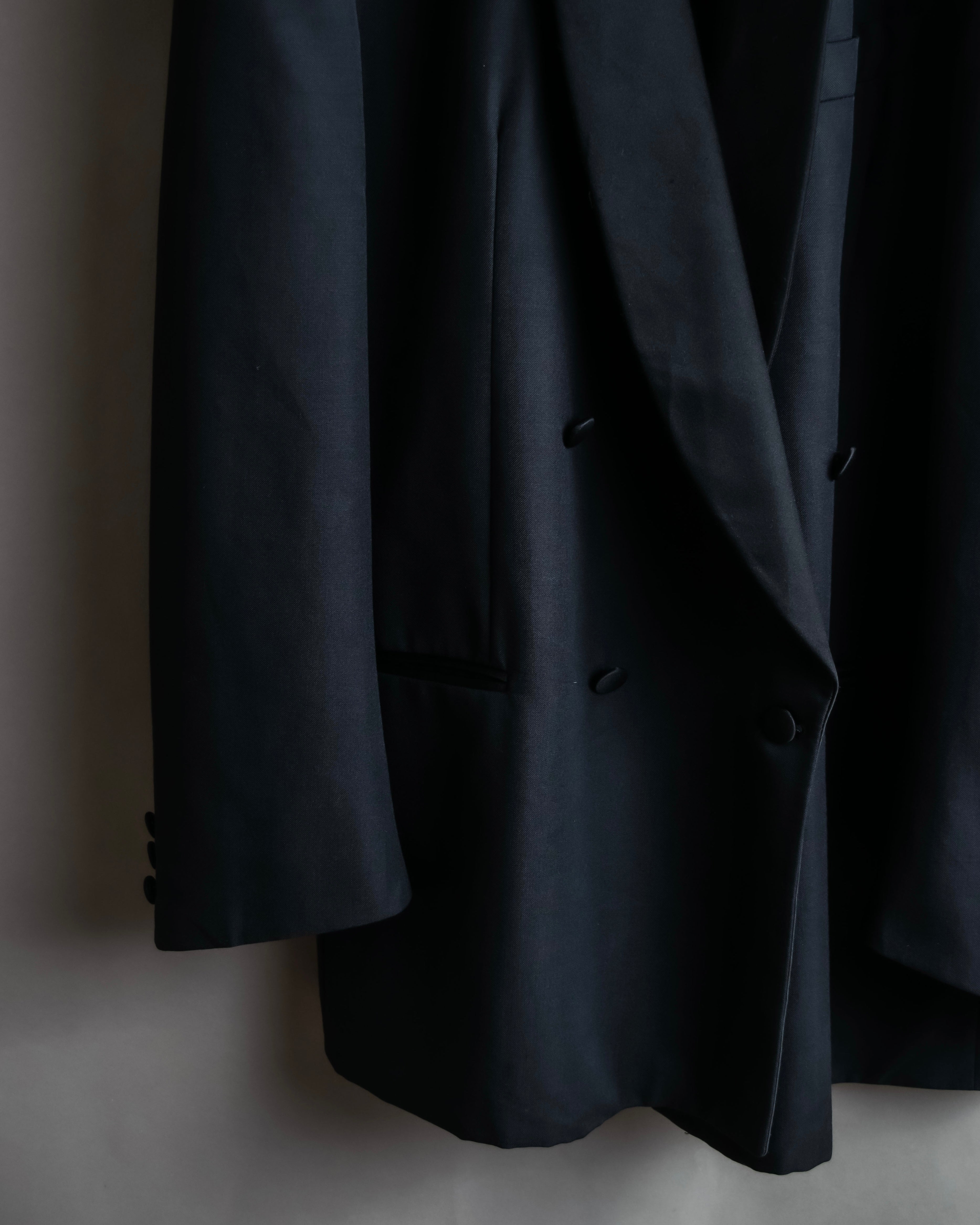 "Vintage shawl collar smoking jacket"